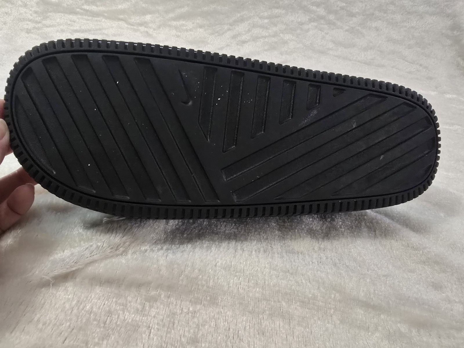 RIGHT SHOE ONLY- Size 13- Men’s Nike Calm Slides in Triple Black