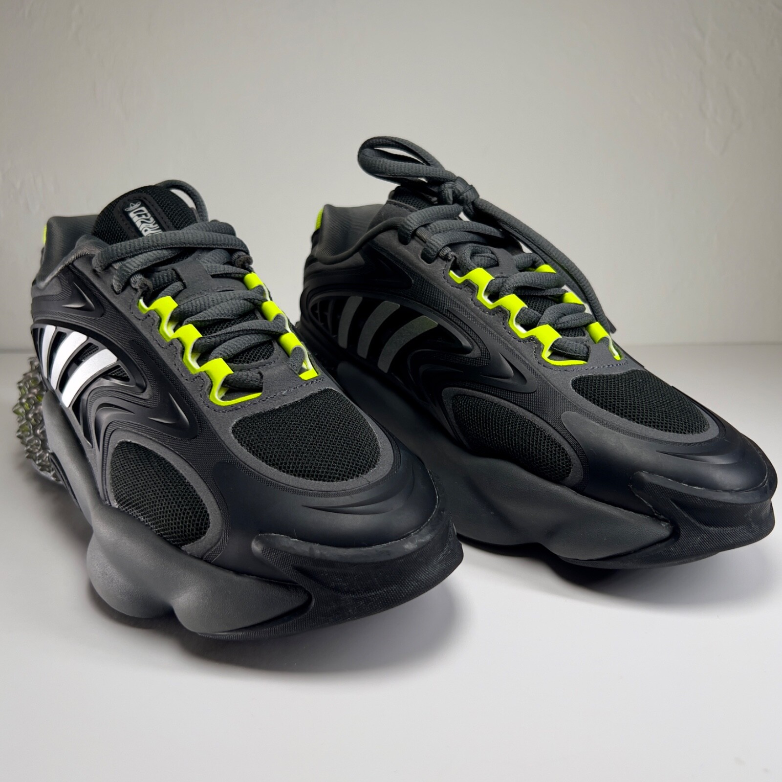 Size 6M / 7.5W – adidas 4D Krazed Black Solar Yellow GX9595
