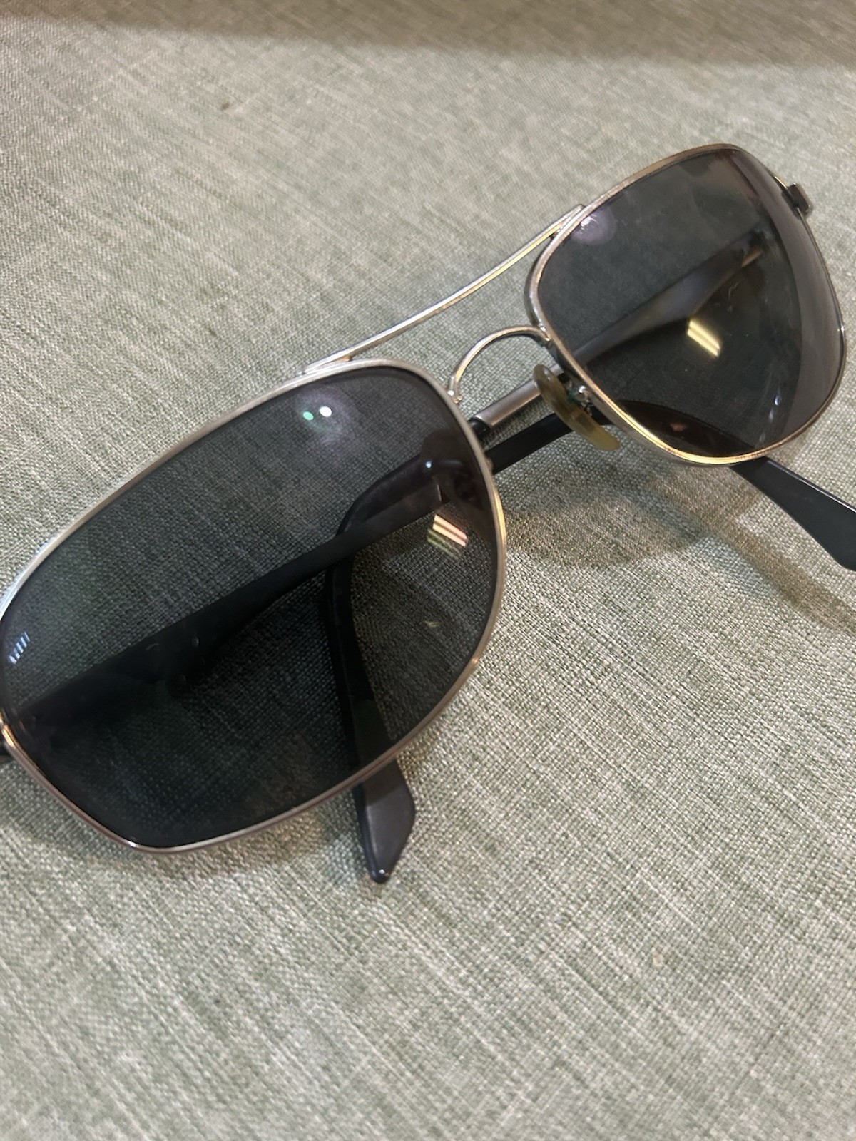Black sunglasses rayban LOOKALIKE