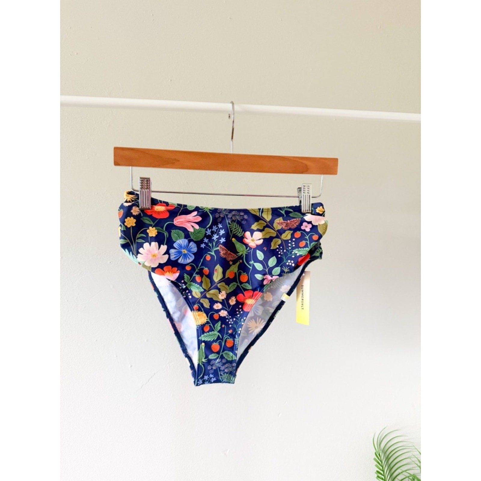 Summersalt Floral Strawberry Flower Bikini Swimsuit Bottoms Size Small 4 NWT