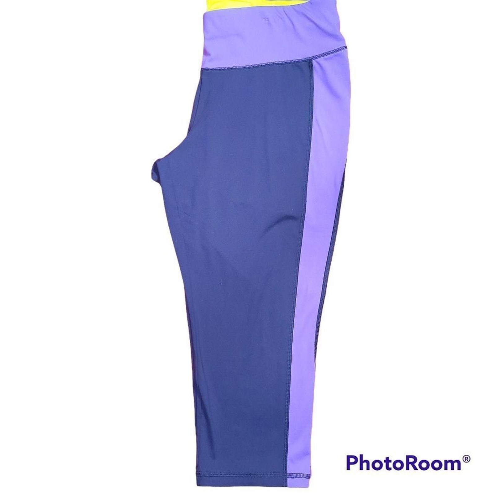 Lane Bryant Active Size 18-20 High-Rise Capri Leggings Blue Purple Colorblock