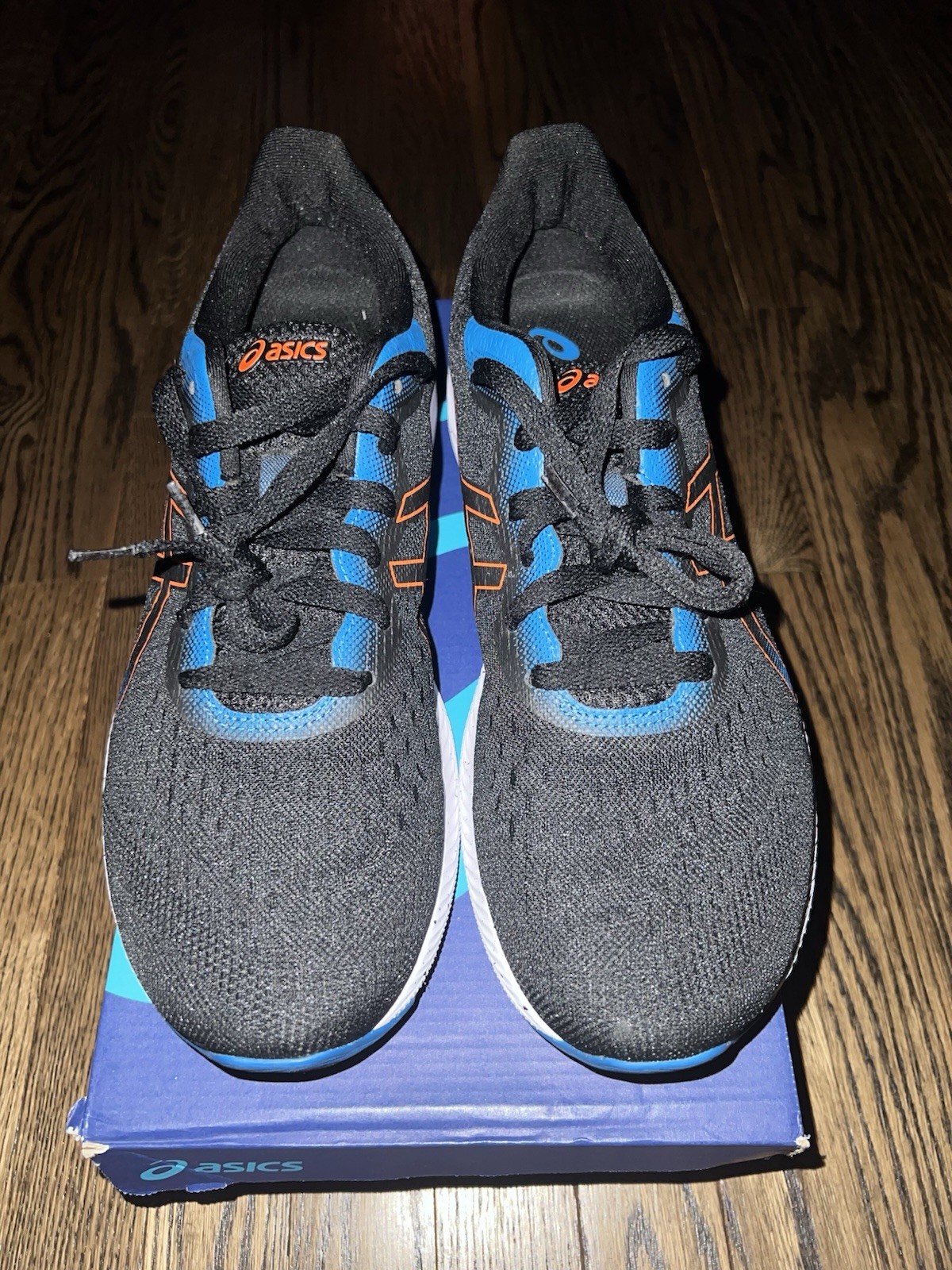 Asics Gel Excite 8 Black Marigold Orange Size 12- Worn Once! Pristine Condition!