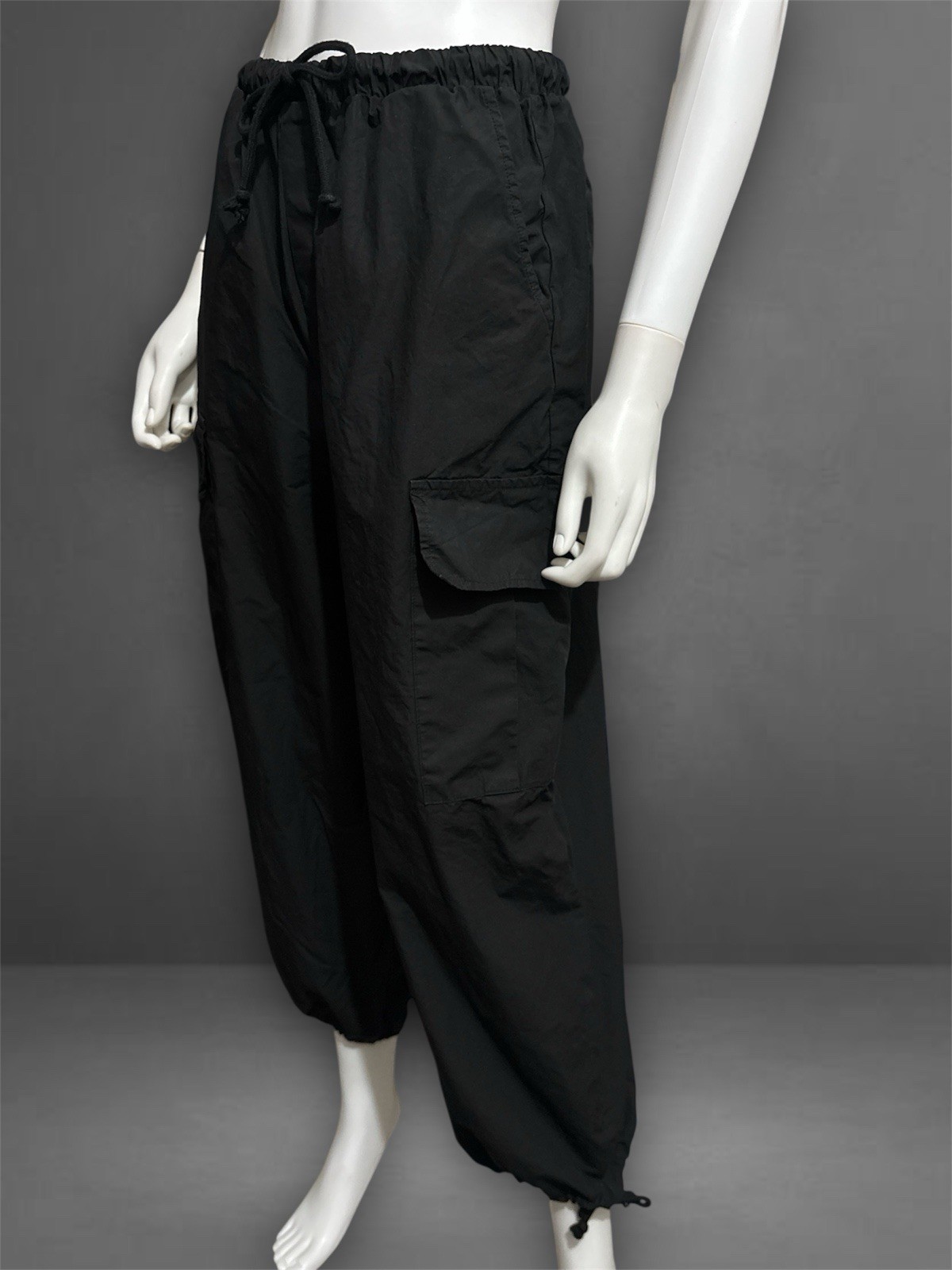 STATESIDE Women’s Black Structured Poplin Drawstring Cargo Pants Size XS