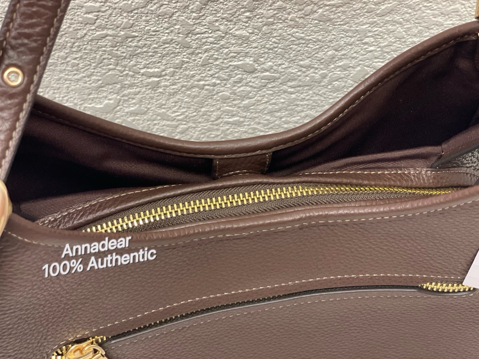 Coach Erin Shoulder Bag In pebble Leather/Gold/Maple CAQ86 NWT