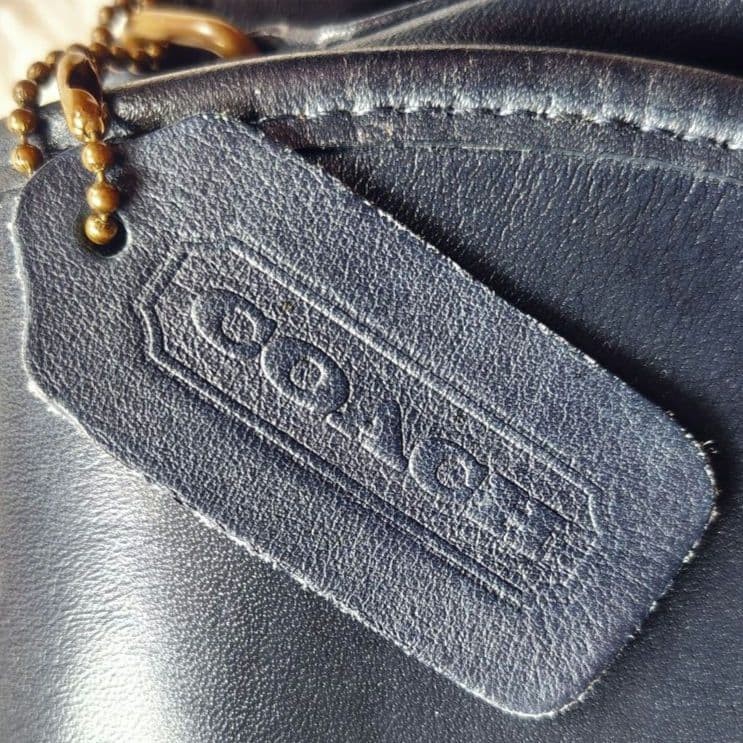Coach Vintage Leather Shoulder Bag Navy 9.8×11.8×2.8in Used