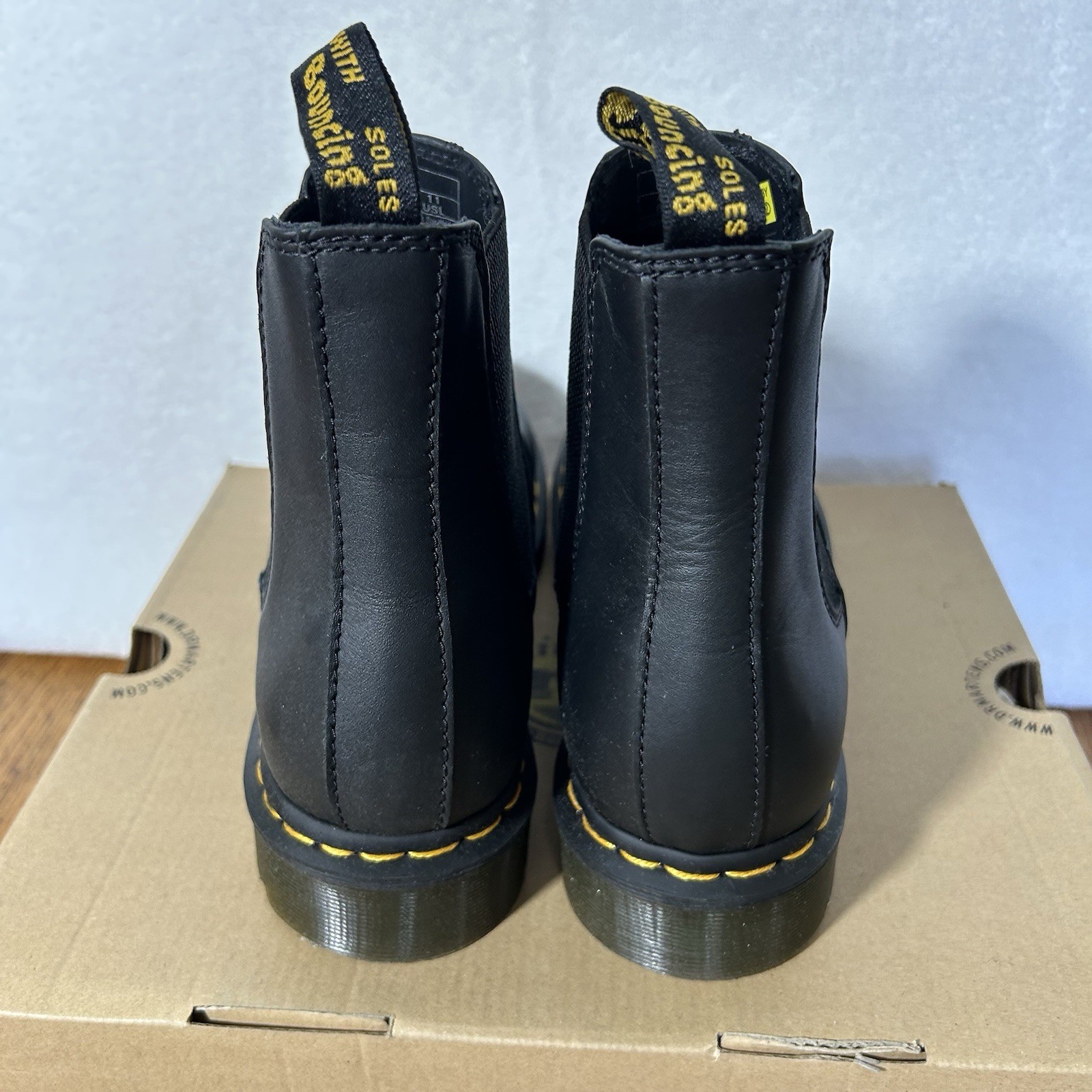 Dr Martens Womens Size 10 Black Leather Nappa 2976 Slip Resistant Chelsea Boots