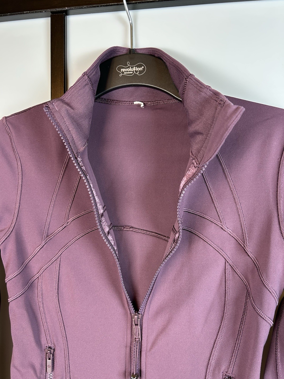 Lululemon Define Jacket Plum Mauve Size 4 Full Zip Yoga Athletic