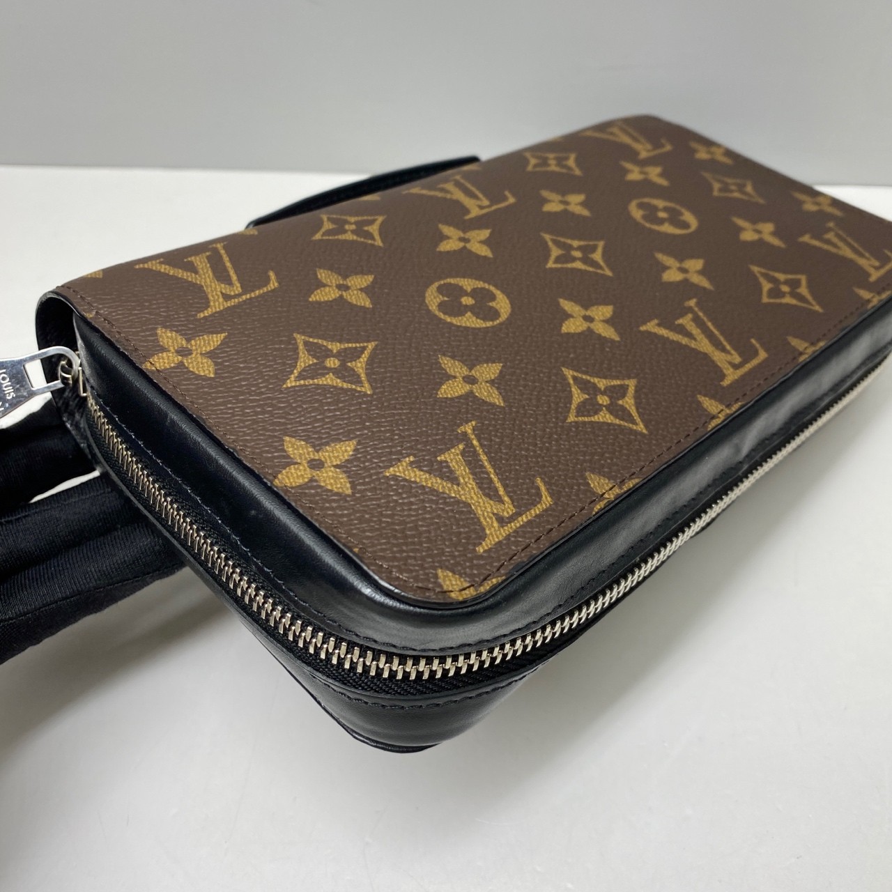 Louis Vuitton Pre-Owned Authentic Handle Clutch Brown Free Shipping 22x15x4cm