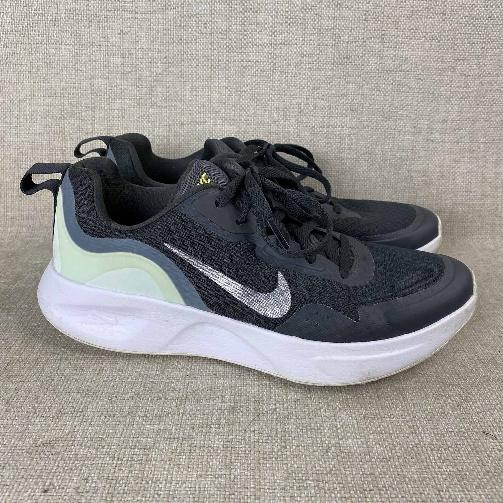 Nike Wearallday Sneakers Womens 7 Gray Mint Green Lace Up Running Shoes