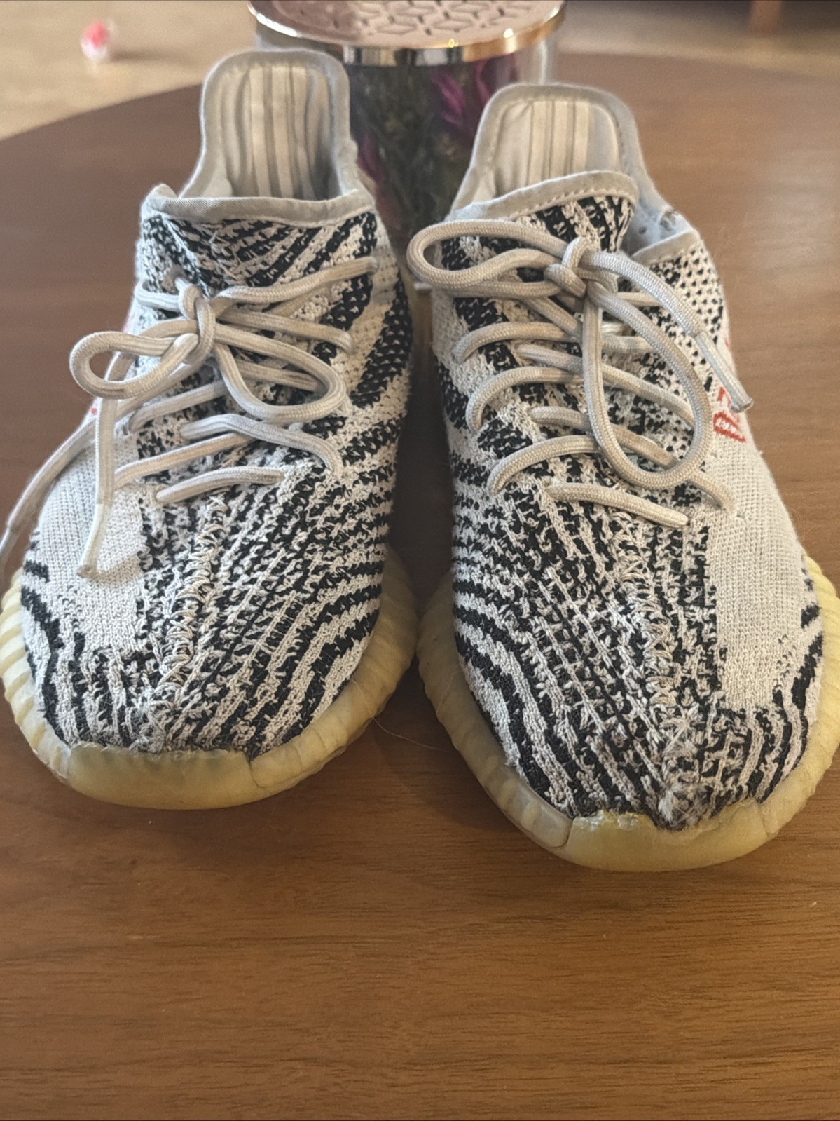 adidas Yeezy Boost 350 V2 ‘Zebra’ Size 8.5 Pre-owned