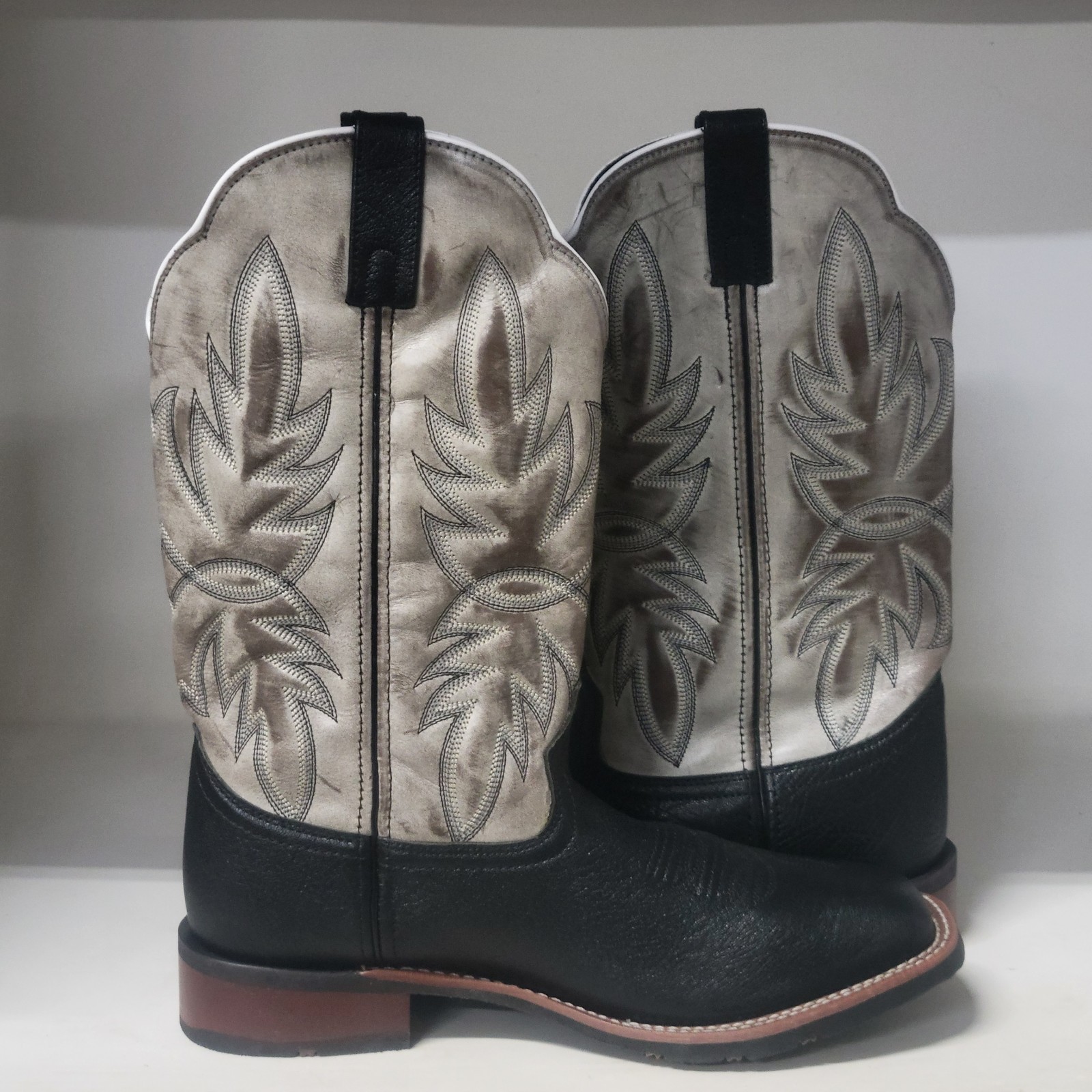 Laredo Mens Isaac Western Boot Black (LEFT 10.5D / RIGHT 10.5EW)