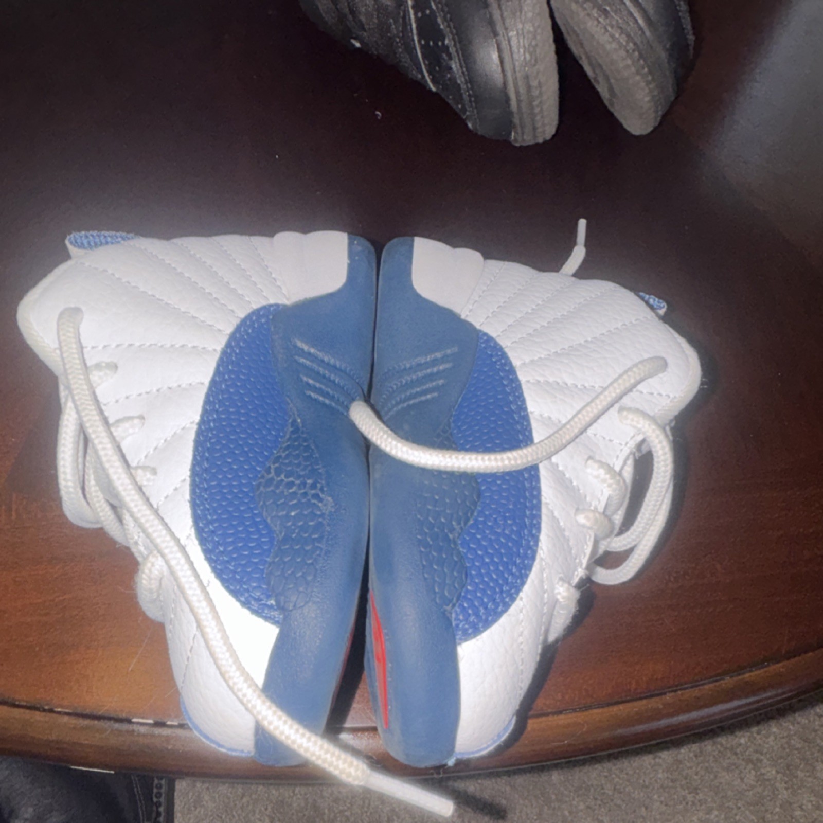 Jordan Air Jordan 12 White/Blue Air Force 1 /Unisex Kid Basketball Leather Mid-