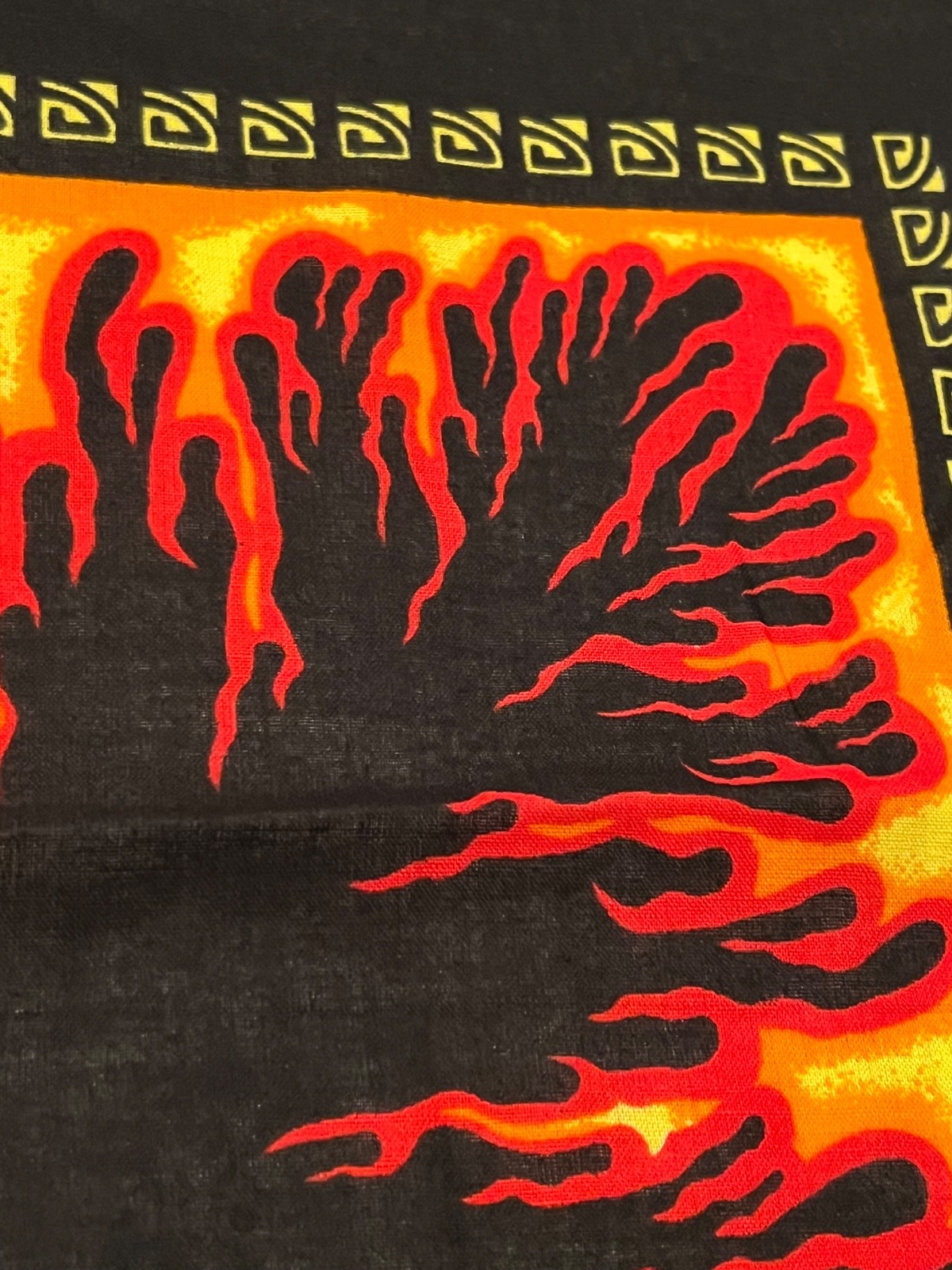 Cotton Bandana Flame Burst Fire Black Red Orange Yellow 21″ x 22″ NOS Never Used