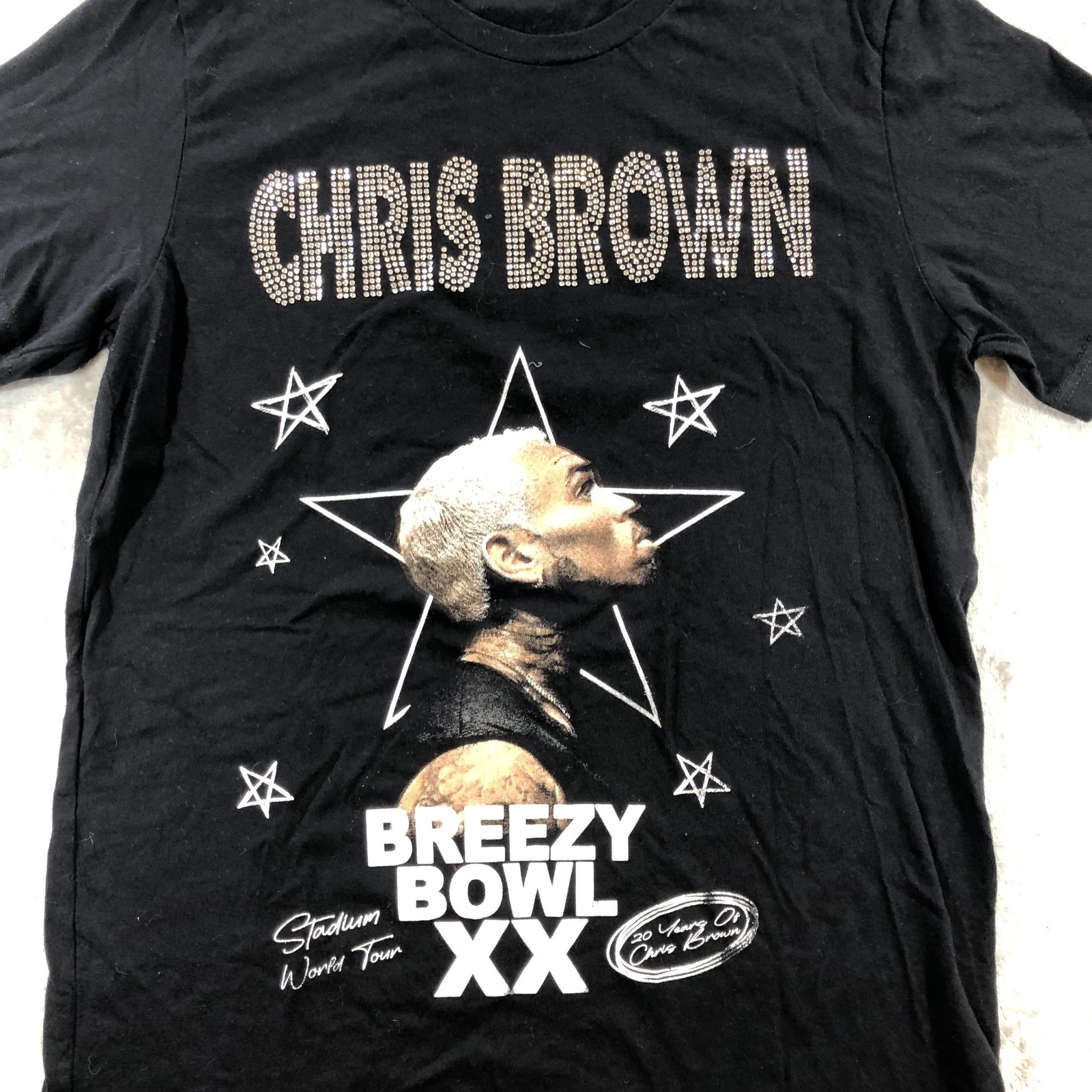 Chris Brown Shirt Womens Medium Black Breezy Bowl XX Tour Graphic Rhinestone