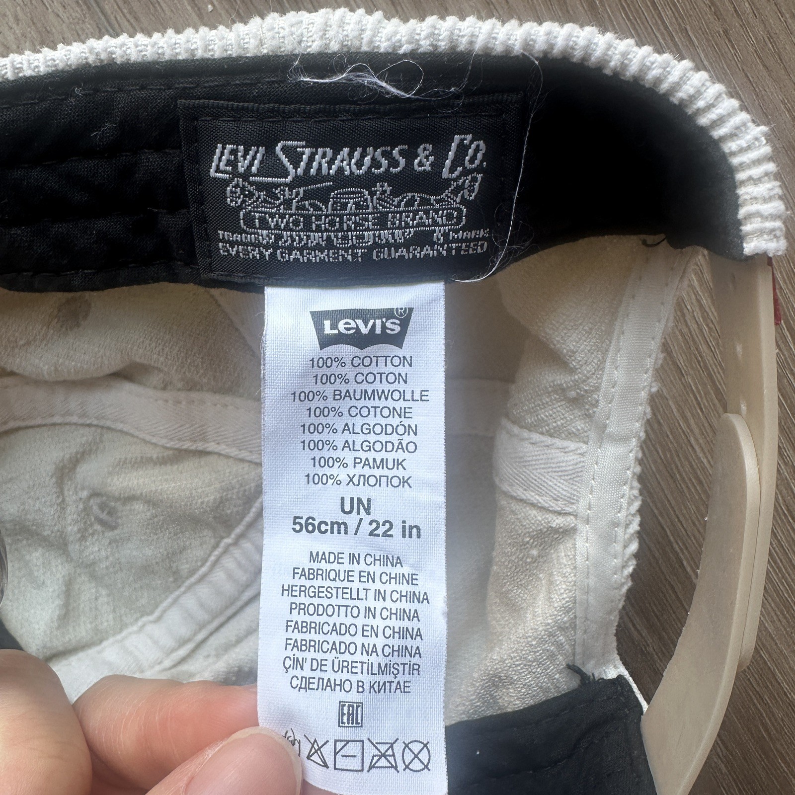 Levi’s Beige Corduroy Baseball Cap Embroidered Logo Adjustable Strap 22 in.