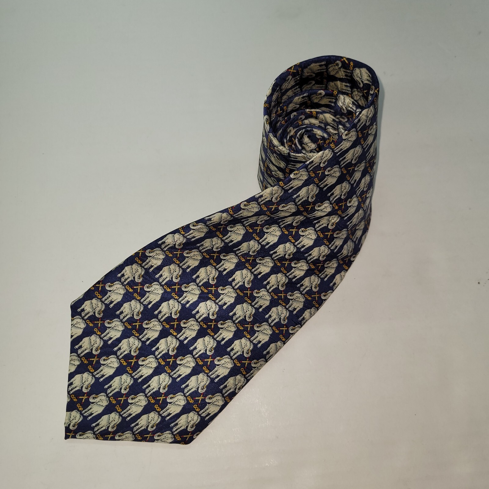 Museum Artifacts Tie Men Necktie Silk Elephant Print GOP Political Handmade