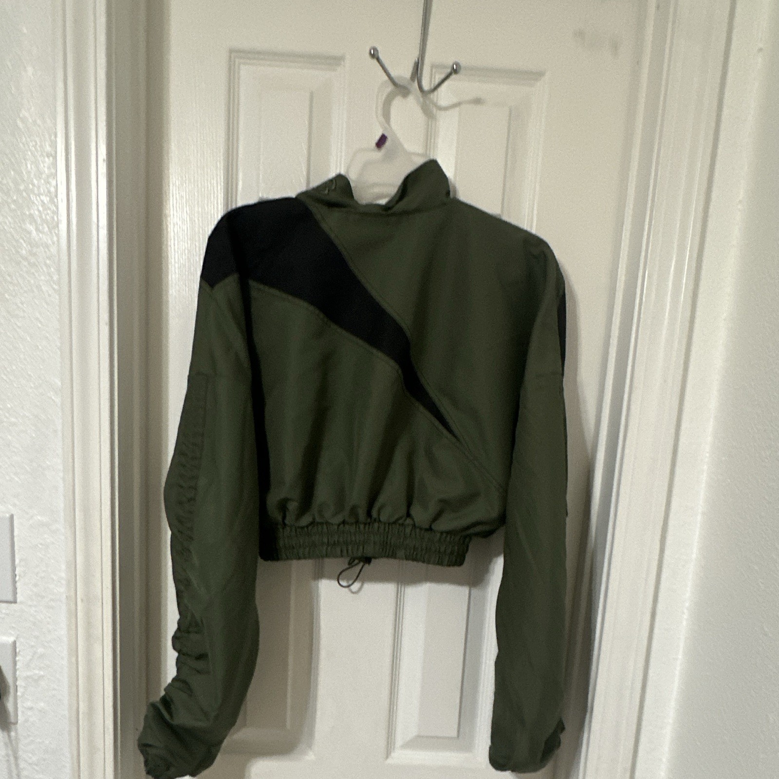 Reebok Women’s Cardi B Woven Crop Jacket Hunter Green/ Black Colorway XS