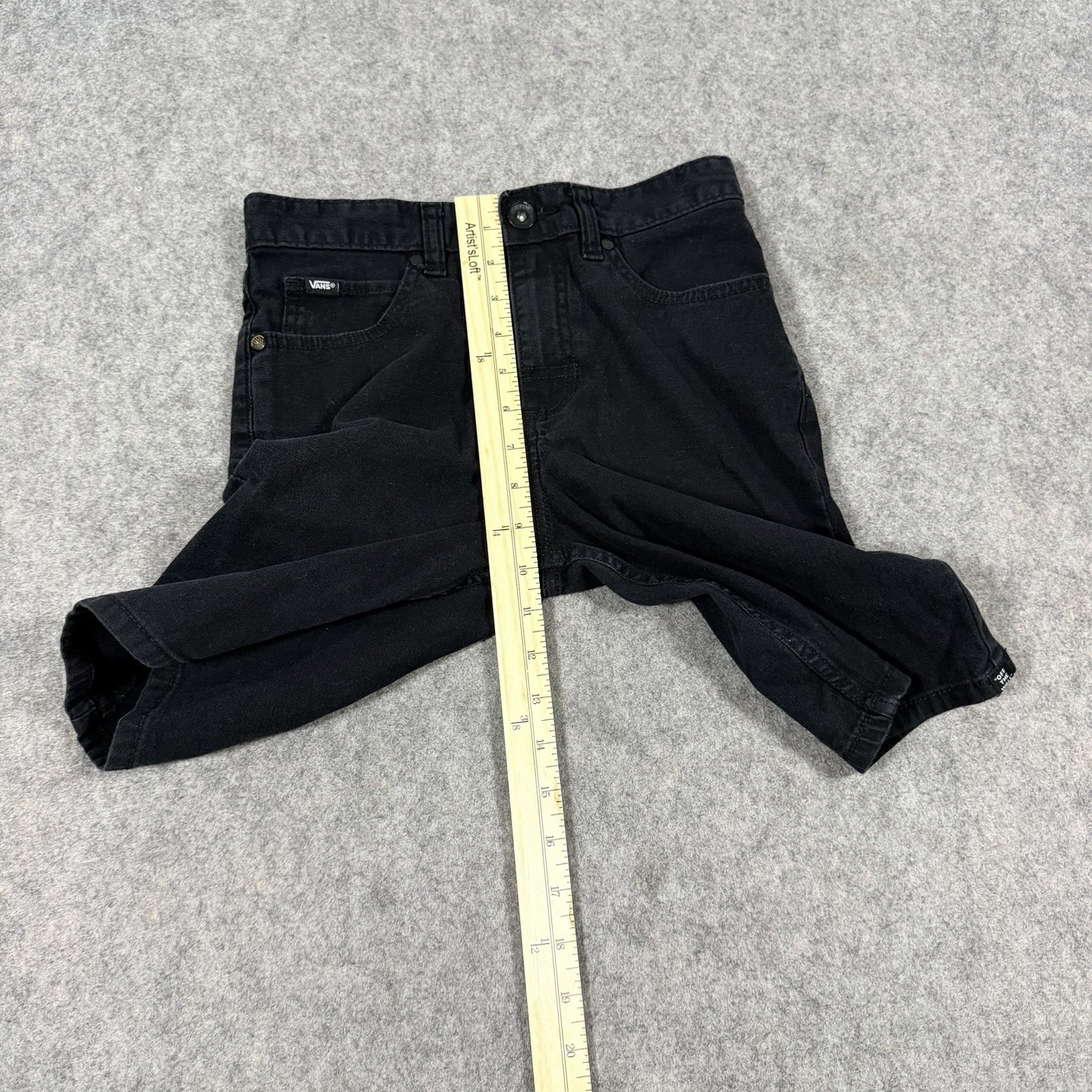 Vans Shorts Denim Jean Shorts Youth Boy’s Size 12 (Actual Fits 25.5×8.75) Black