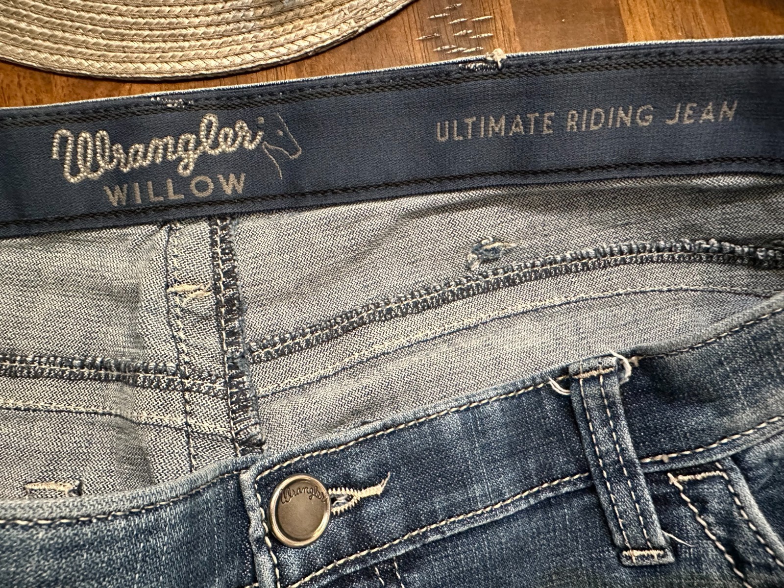 Wrangler Willow Ultimate Riding Mid-Rise Bootcut Jeans Women’s 17 38×33 Denim