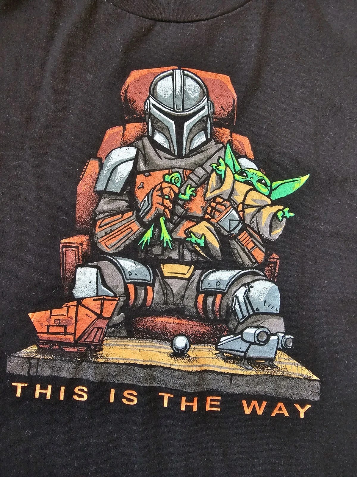 Star Wars The Mandalorian Grogu T Shirt Black Size Large Graphic Tee