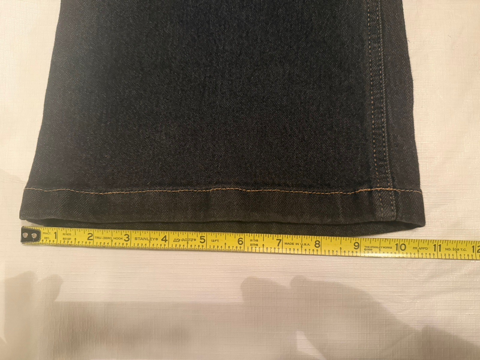 NWT Black Bootcut No Boundries Mid Rise Denim Jeans Size 4 Stretch 31” Inseam