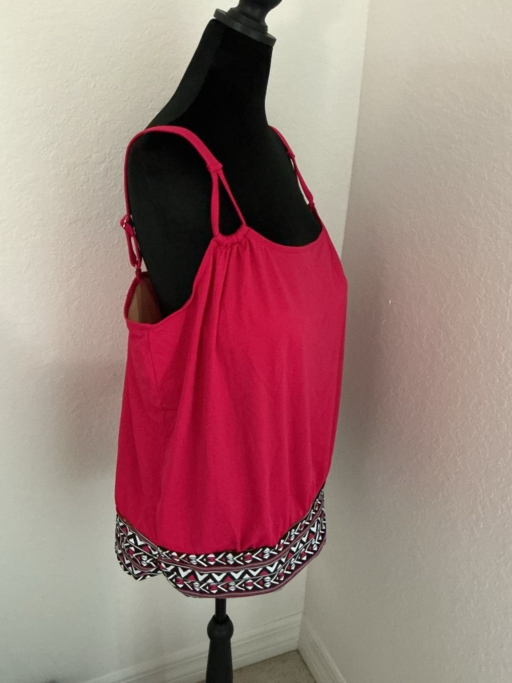 Swimsuits For All Pink Tankini Top Size 22 Adjustable Straps Built-In Bra