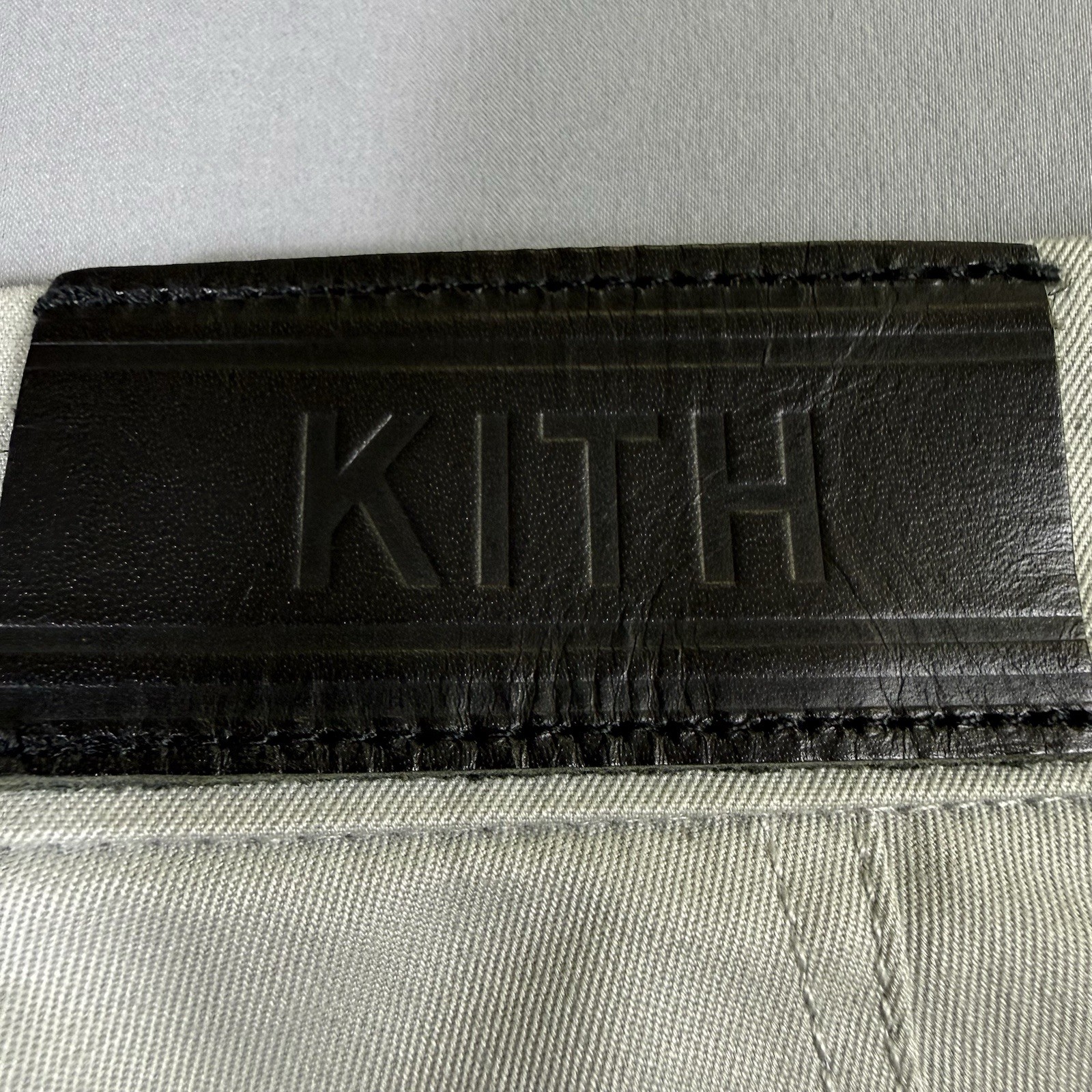 KITH Mercer II Pants Mens Size 30×29 Khaki Beige Original Ronnie Fieg Jogger EUC