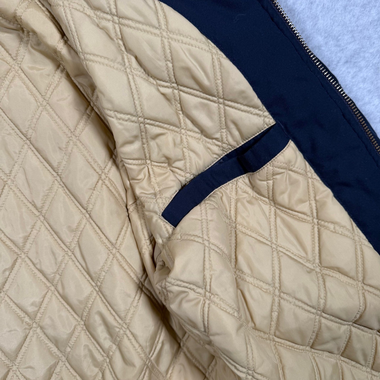 Eddie Bauer Mens Navy Blue Quilted Lined Chore Jacket Leather Collar Medium Y2k