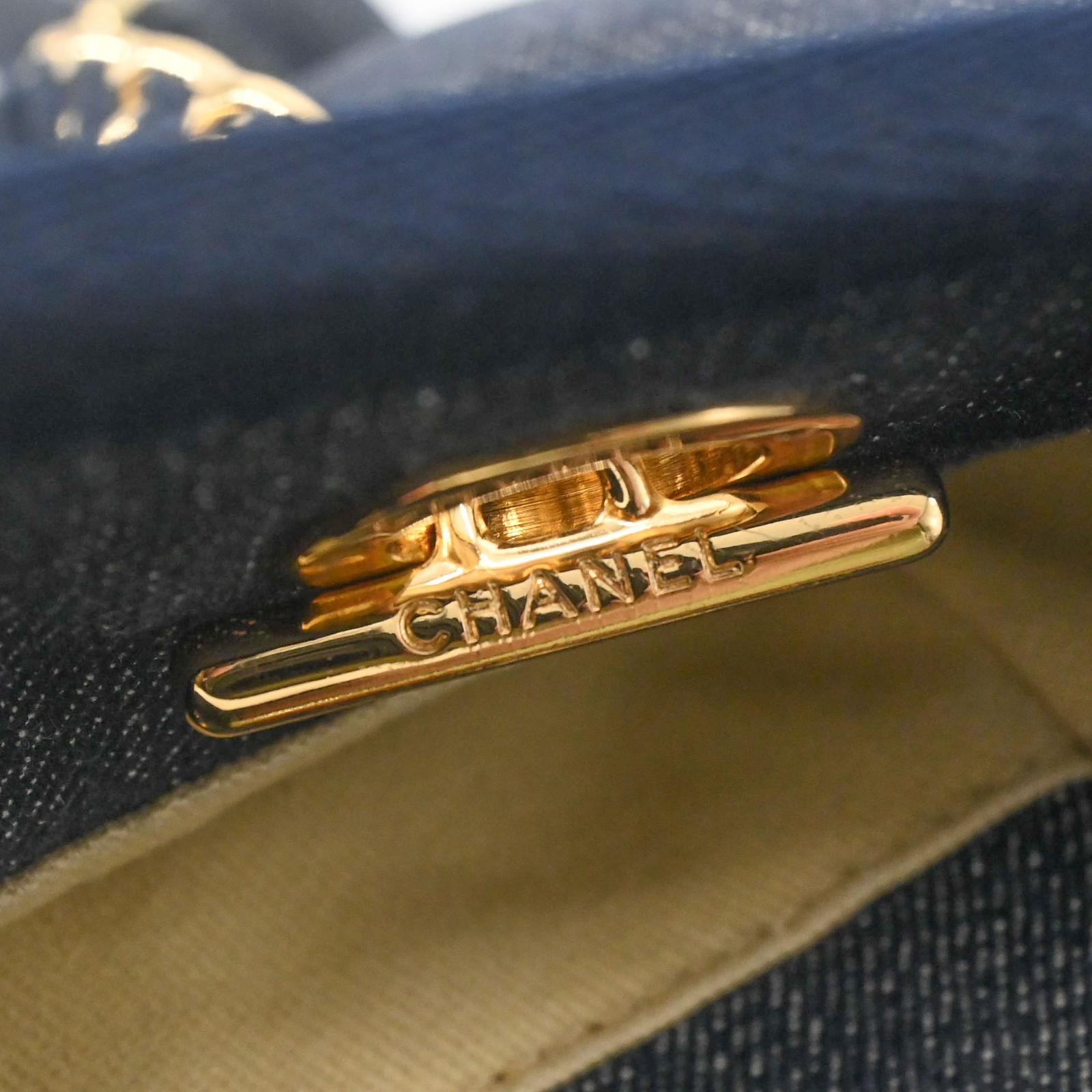 Chanel Deauville PM Tote Bag Chain Navy e Seal r0_0602