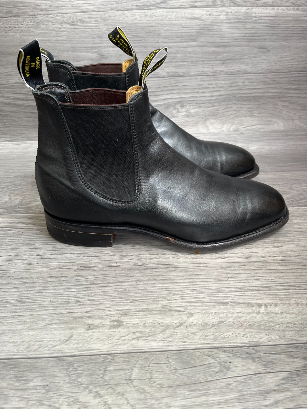 R.M williams comfort craftsman black leather chelsea boots uk 8.5G