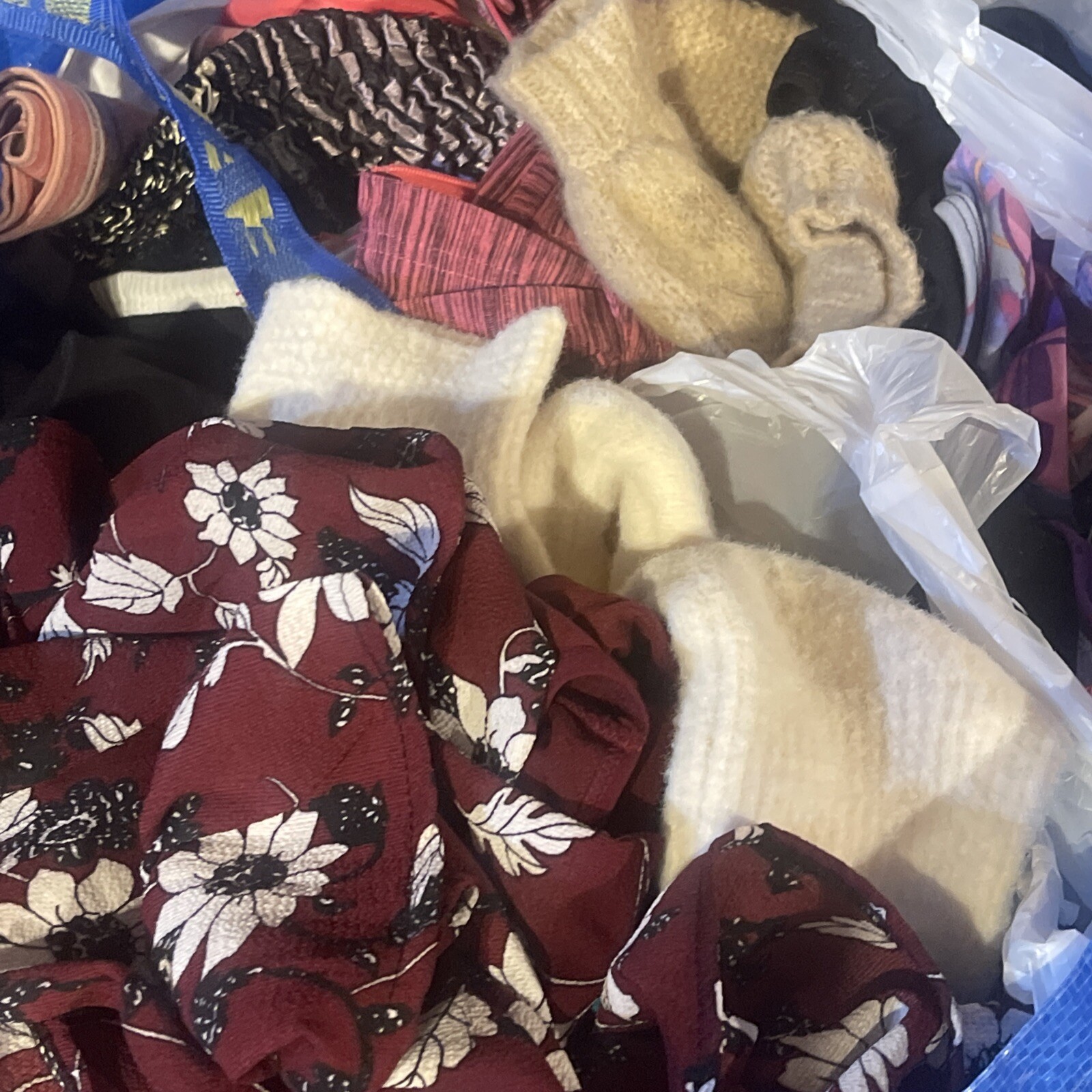Size Small BUNDLE SEE DESCRIPTION20 ITEMS RANDOM PULL