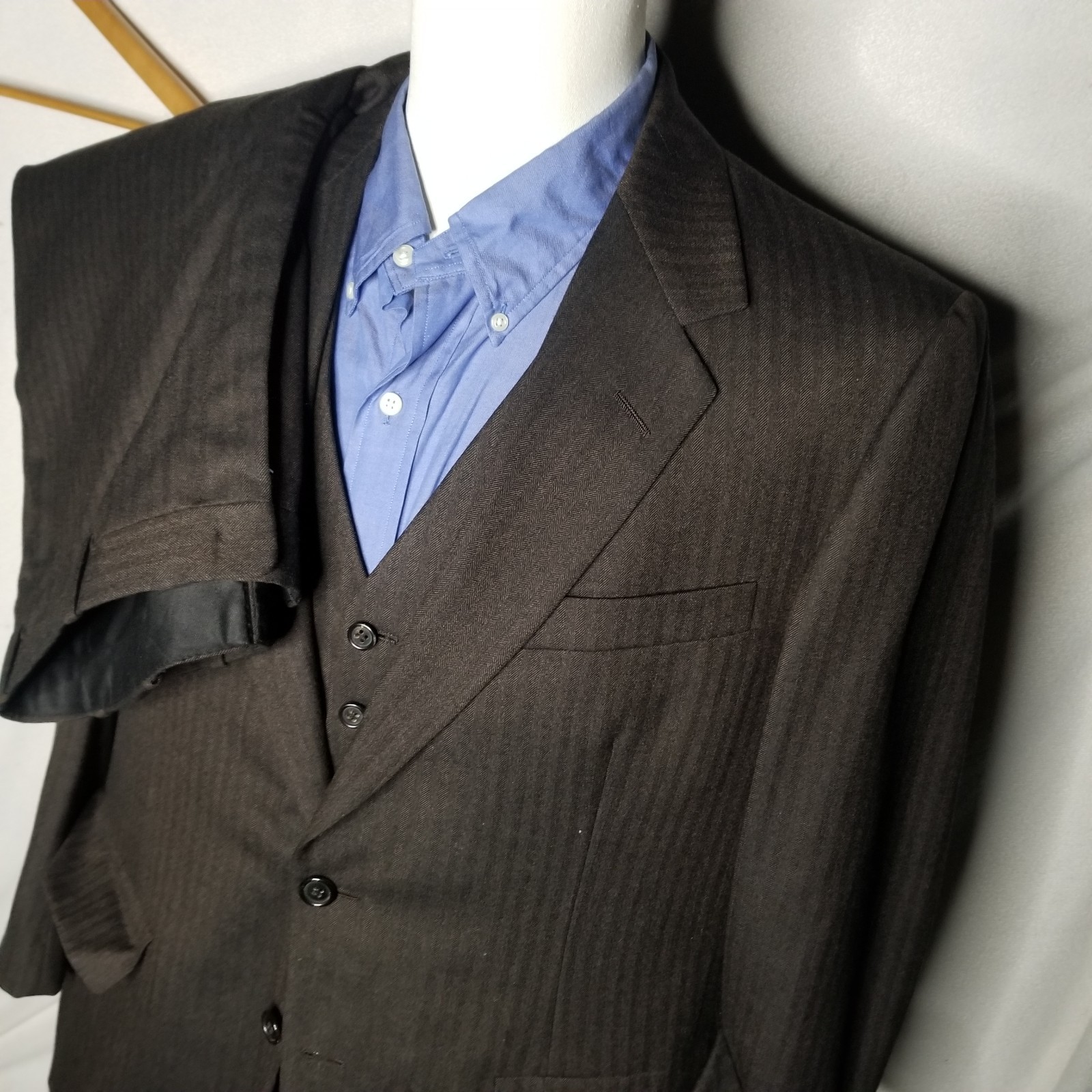 Vtg Hickey Freeman 42R Brown Herringbone Tweed 3pc Suit Jacket Vest Pants W38