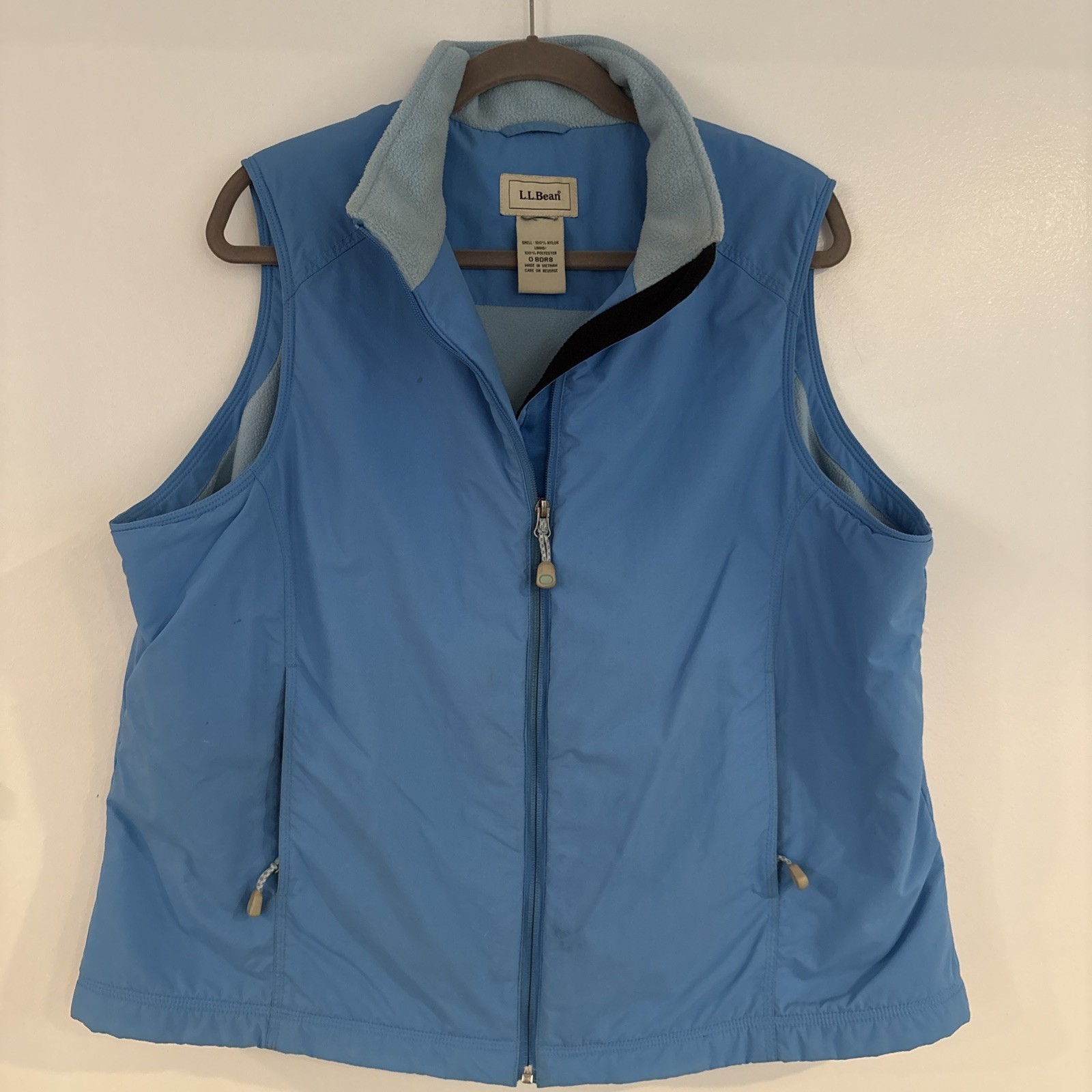 L.L. Bean Women’s Vintage 90’s Nylon Fleece Lined Vest, Size M