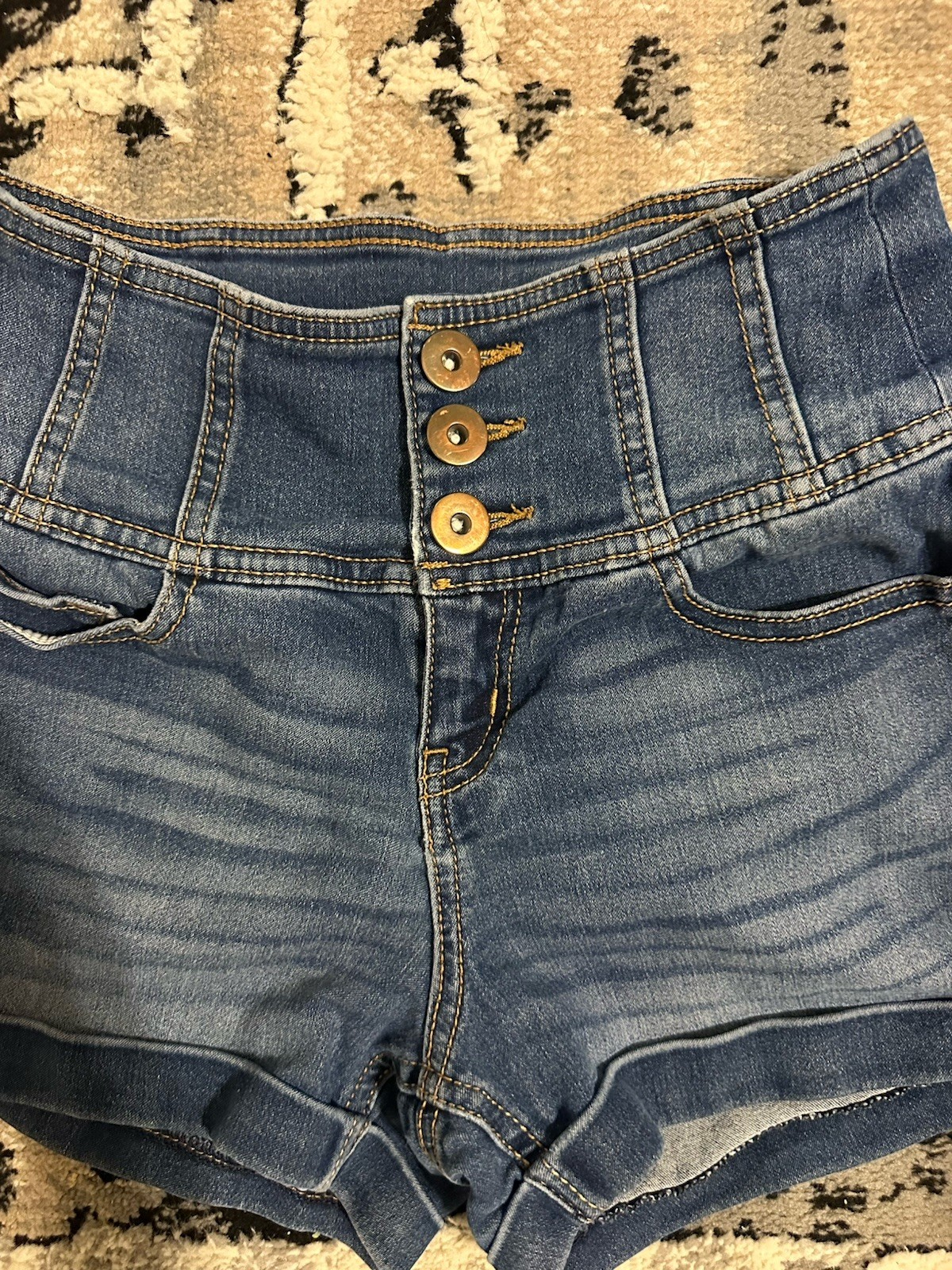 NOBO No Boundaries Super High Rise Curvy Mom Jean Shorts With Cuff Sz 5