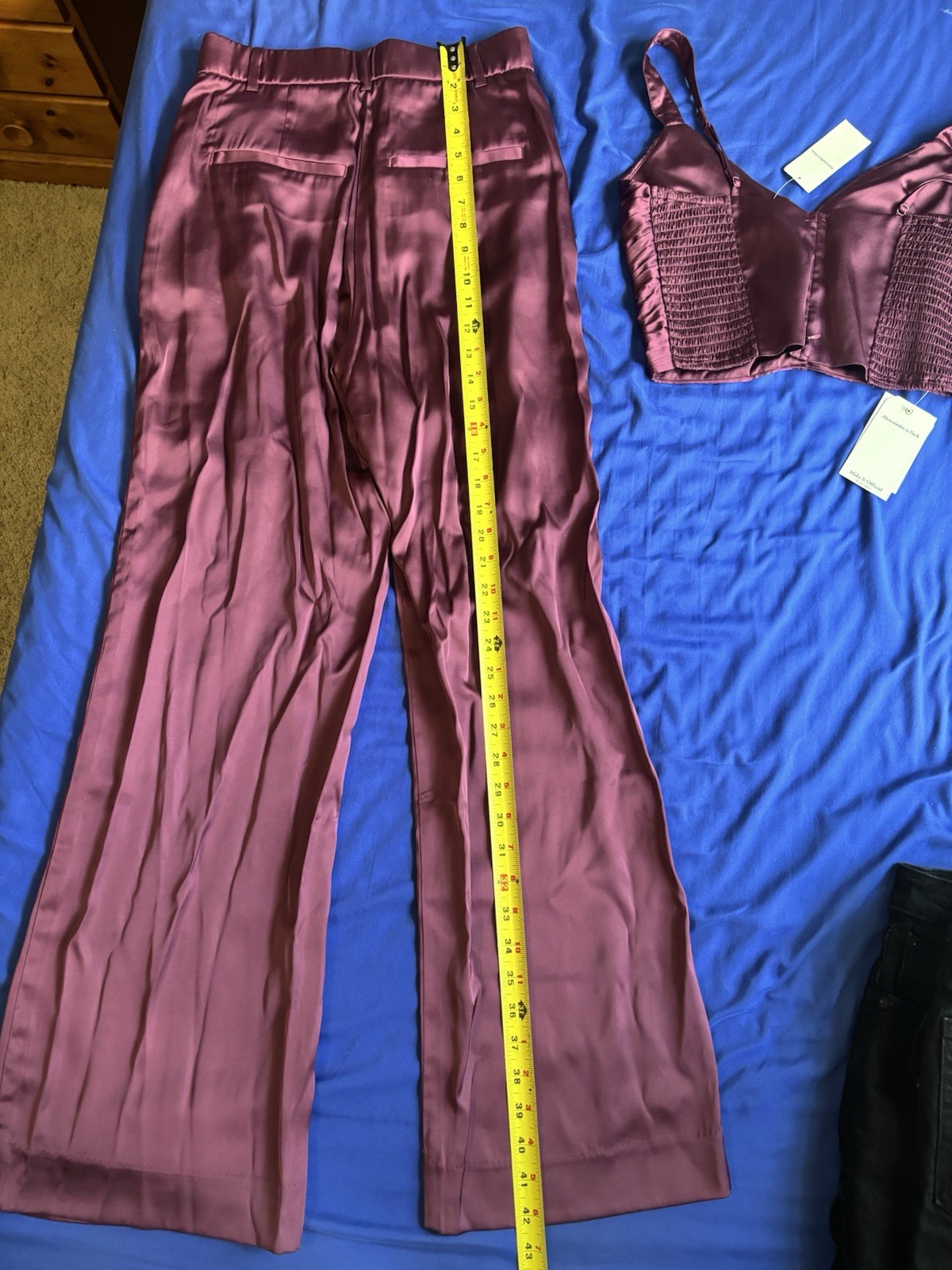 Abercrombie Fitch Women’s 2 Piece Plisse Set Burgandy Size 26 / 2R NWT