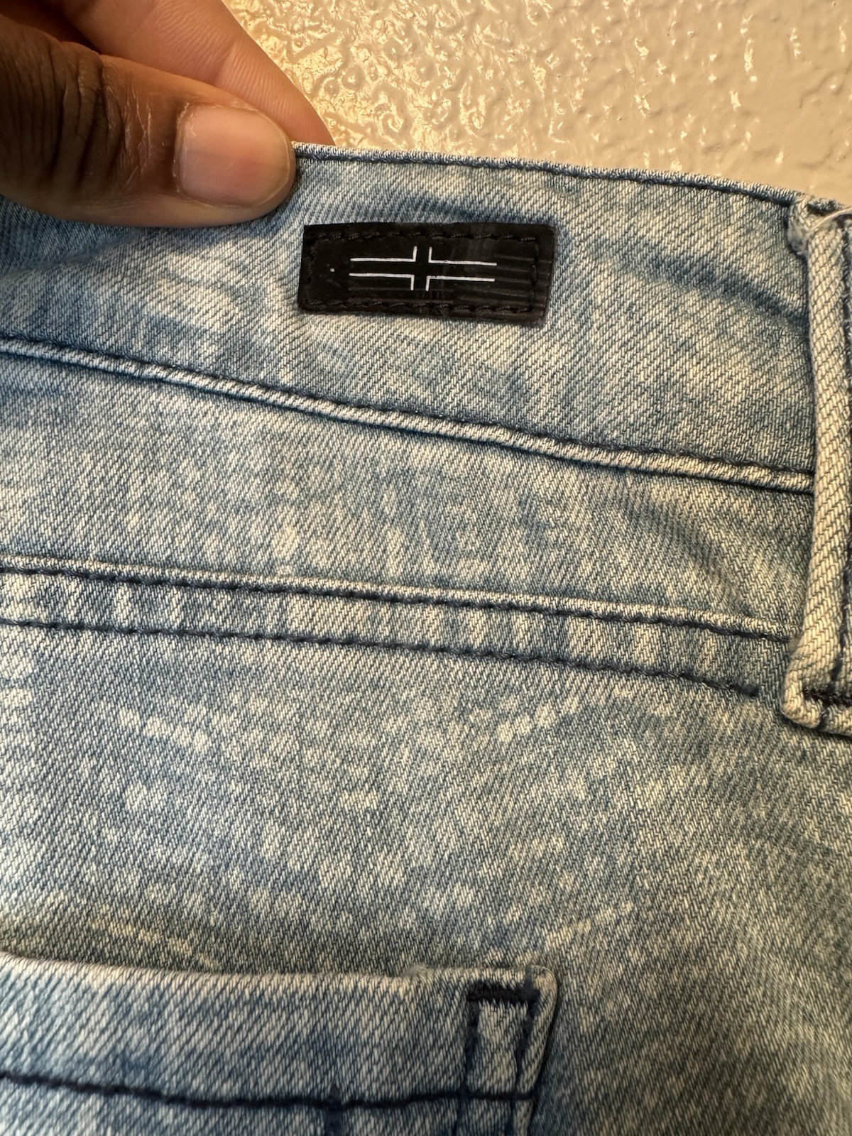 Liverpool Jeans Company Women’s Light Wash Blue Skinny Denim Jeans 5-Pocket