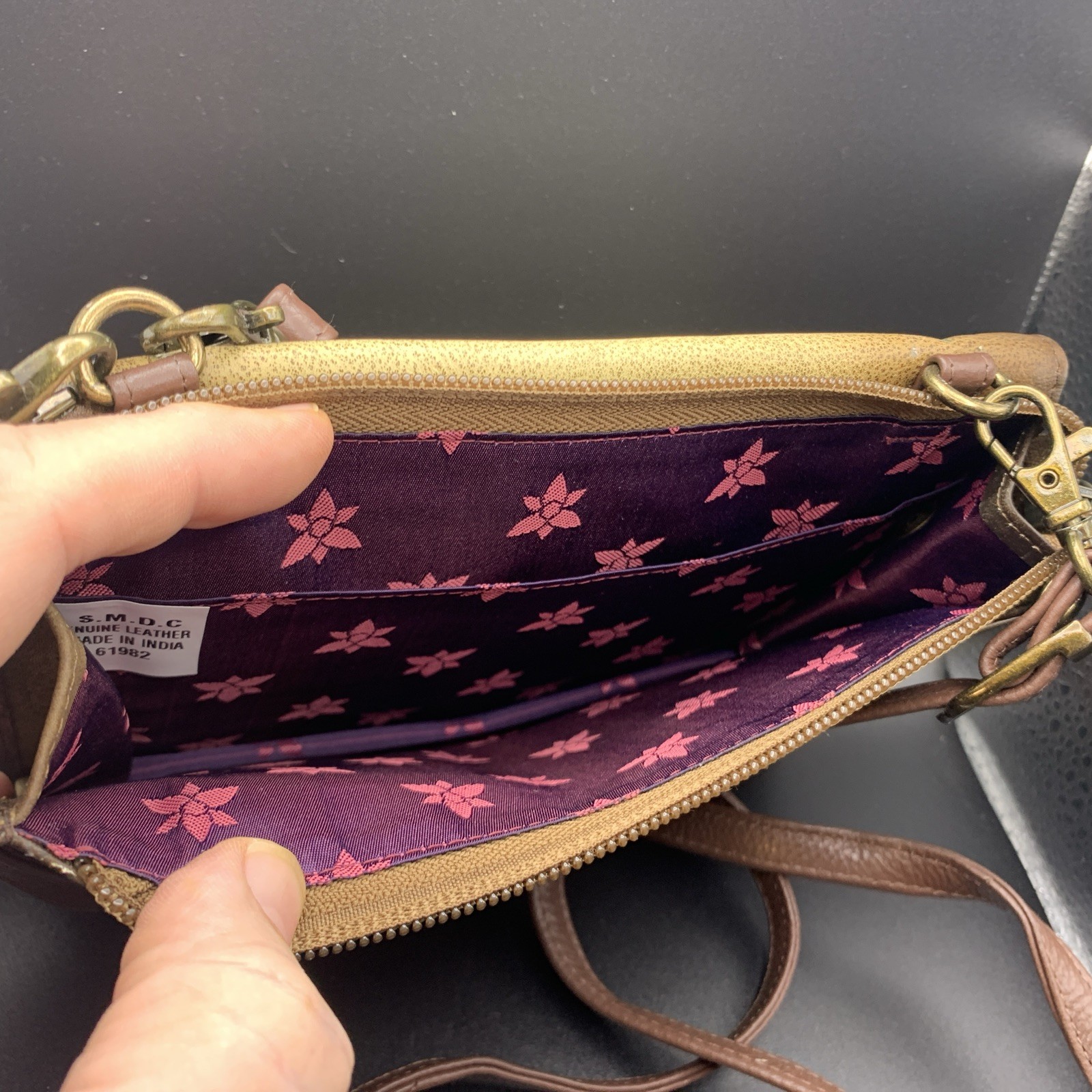 Leather Crossbody Bag Anuschka Lion Tan Bag Remov. Strap Card Slots PLEASE READ