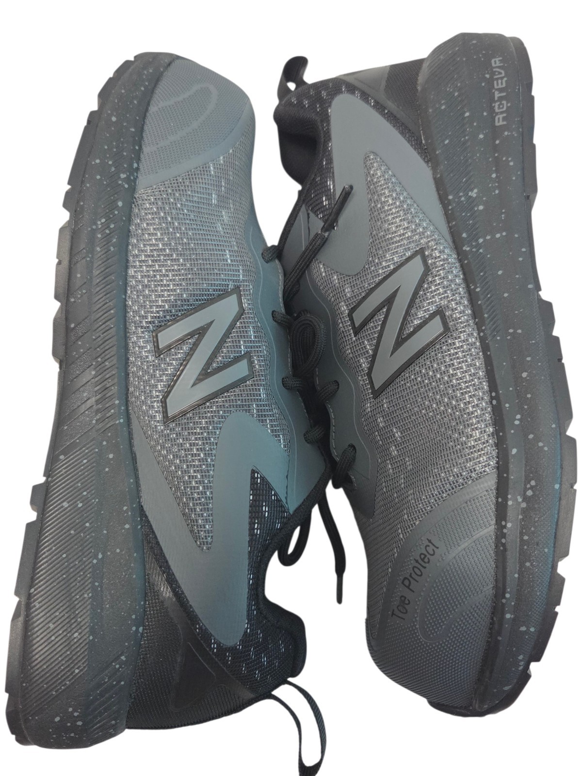 New Balance Logic Women’s SD 10 Composite Toe Work Shoes Grey Black Size 5.5 D