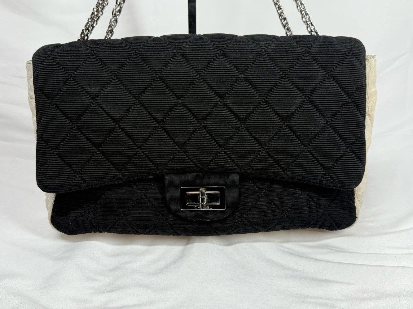 Chanel 2.55 Re-issue Grosgrain Nylon fabric Black White SPB JDW (341023)