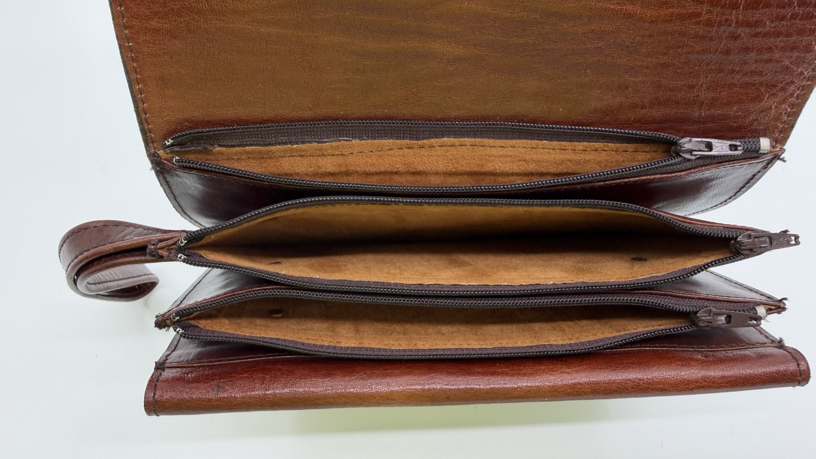 Vintage Brown Leather Envelope Wristlet Clutch Brass Push Lock Triple Zip