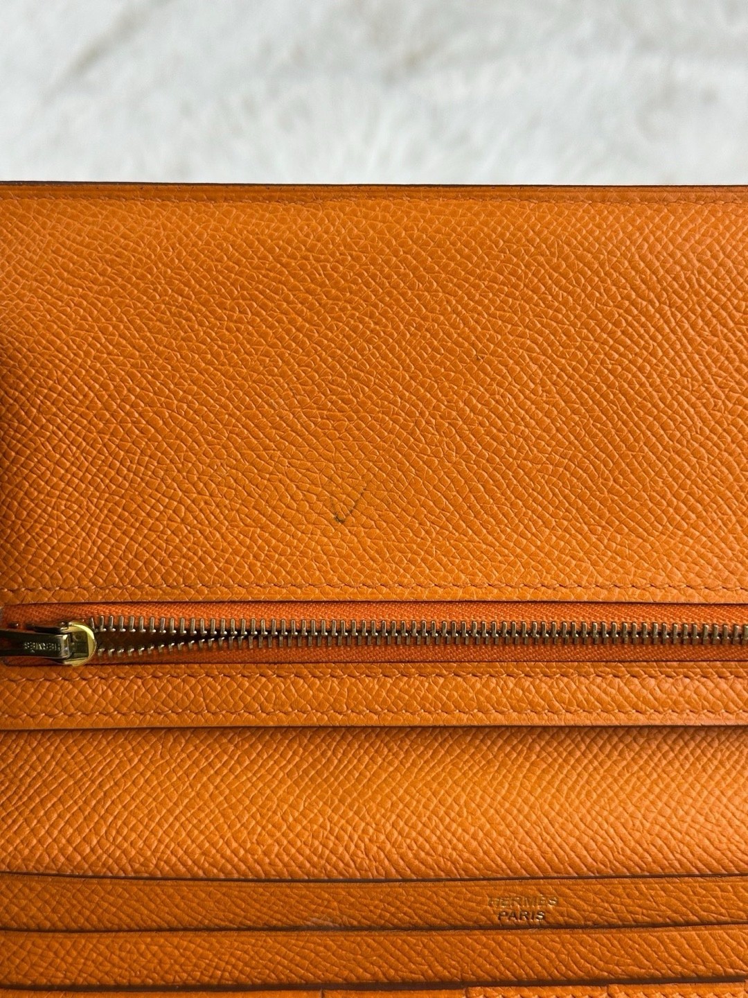 Hermes Pre-Owned Authentic Long Wallet Length 17 cm, width 1 cm, height 9 cm