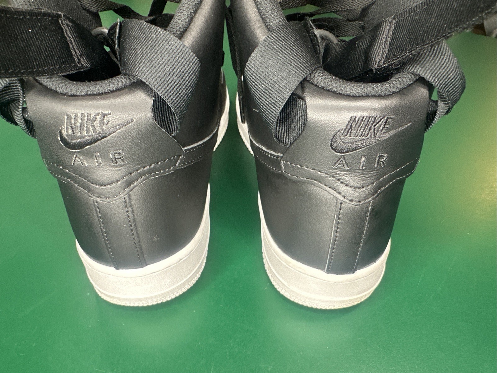 M Size 11 – Nike Air Force 1 High ‘07 Black/Black-White 315121 050 *Used* W/ BOX
