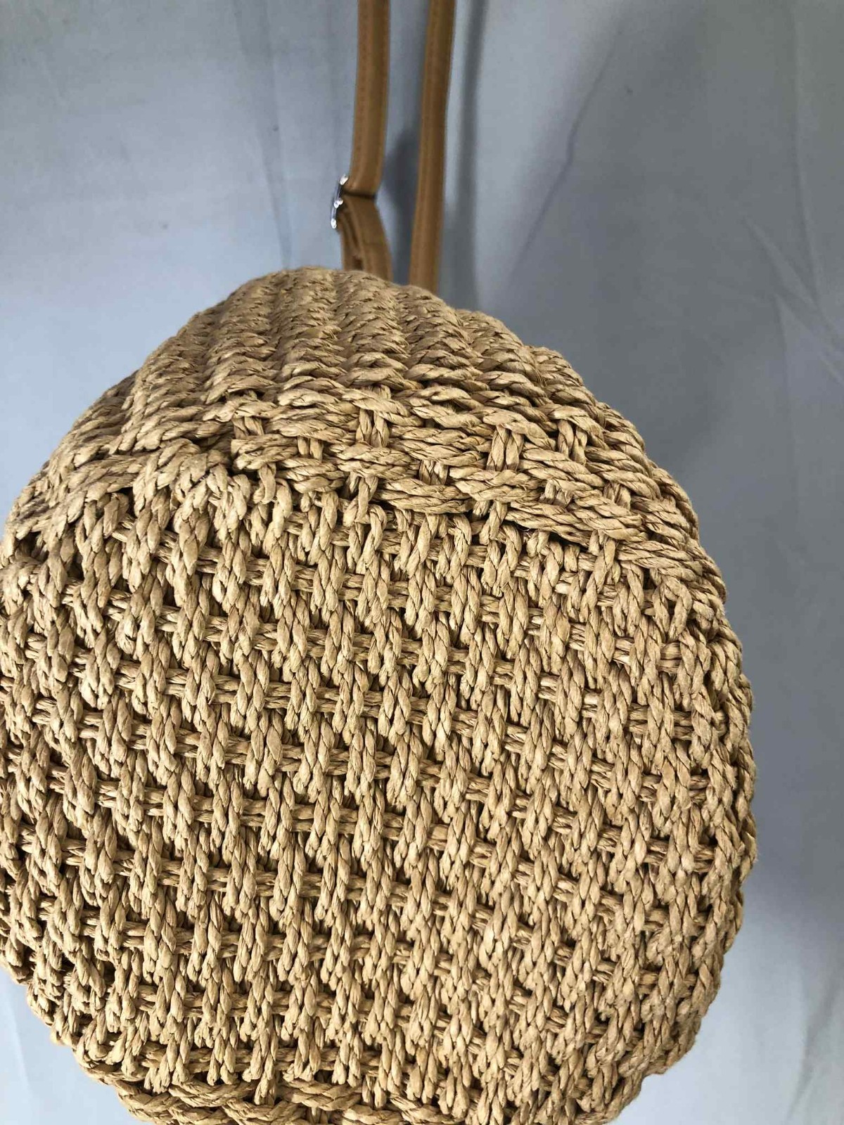 Two Tone 100% Paper Woven Bucket Bag Drawstring Crossbody Polyurethane Strap
