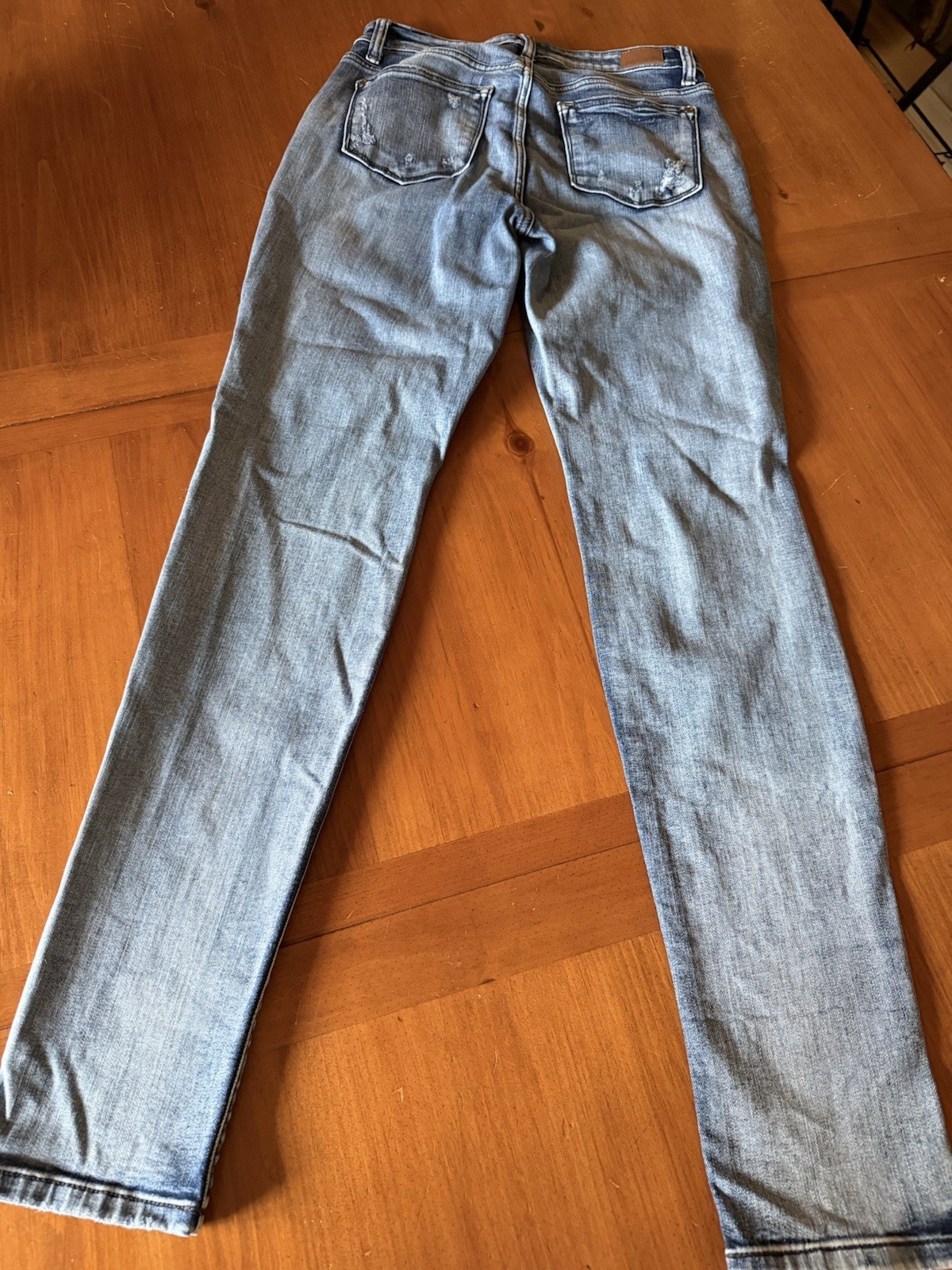 Judy Blue Medium Wash High Rise Boyfriend Stretch Distressed Button Fly Jeans