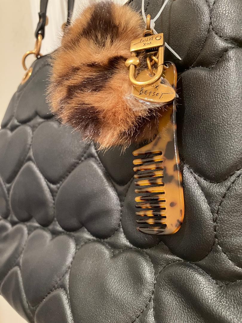 BETSEY JOHNSON XO Mia Black Heart Quilted Gold Studded Tote Handbag Purse – New!