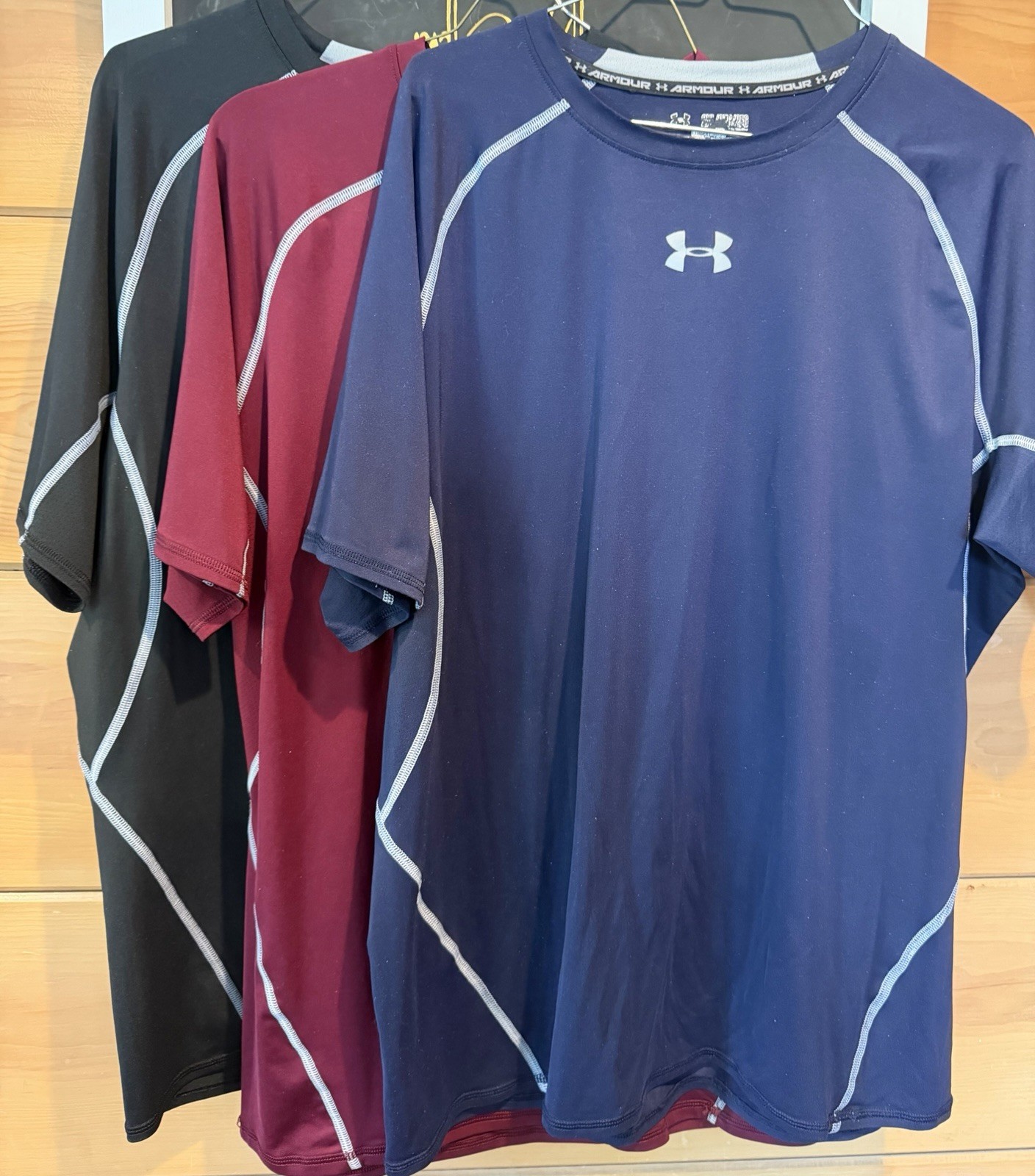 Under Armour – Heatgear 2XL Compression Gear – Lot Of 3 Shirts – Red, Blk & Blue