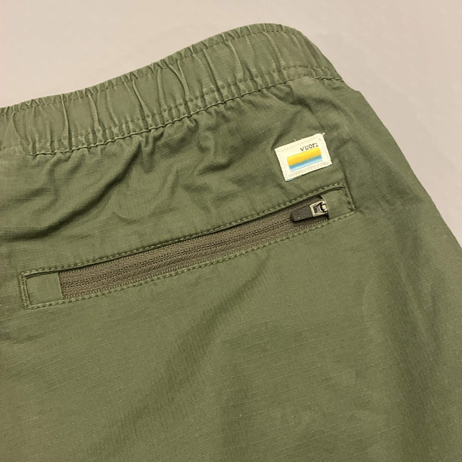 Vuori Ripstop Climber Shorts Mens XXL Olive Green V370 Drawstring Utility Pocket