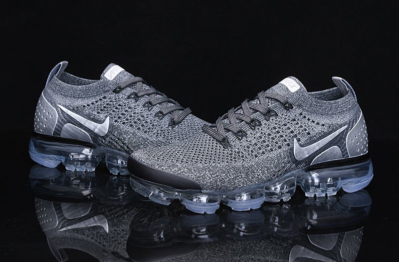 Nike Air VaporMax Flyknit 2 Men’s silver gray shoes US size 8-11