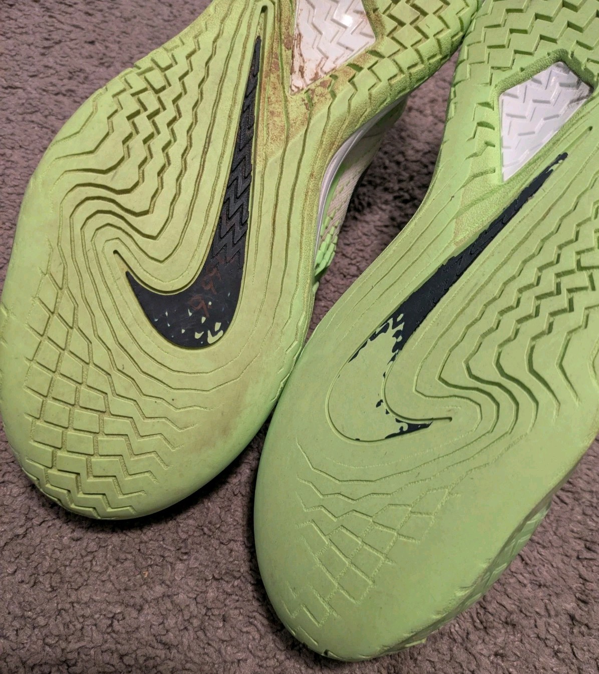 Nike Air Zoom Vapor Cage 4 HC Rafa Lime Glow Rafael Nadal DD1579-100