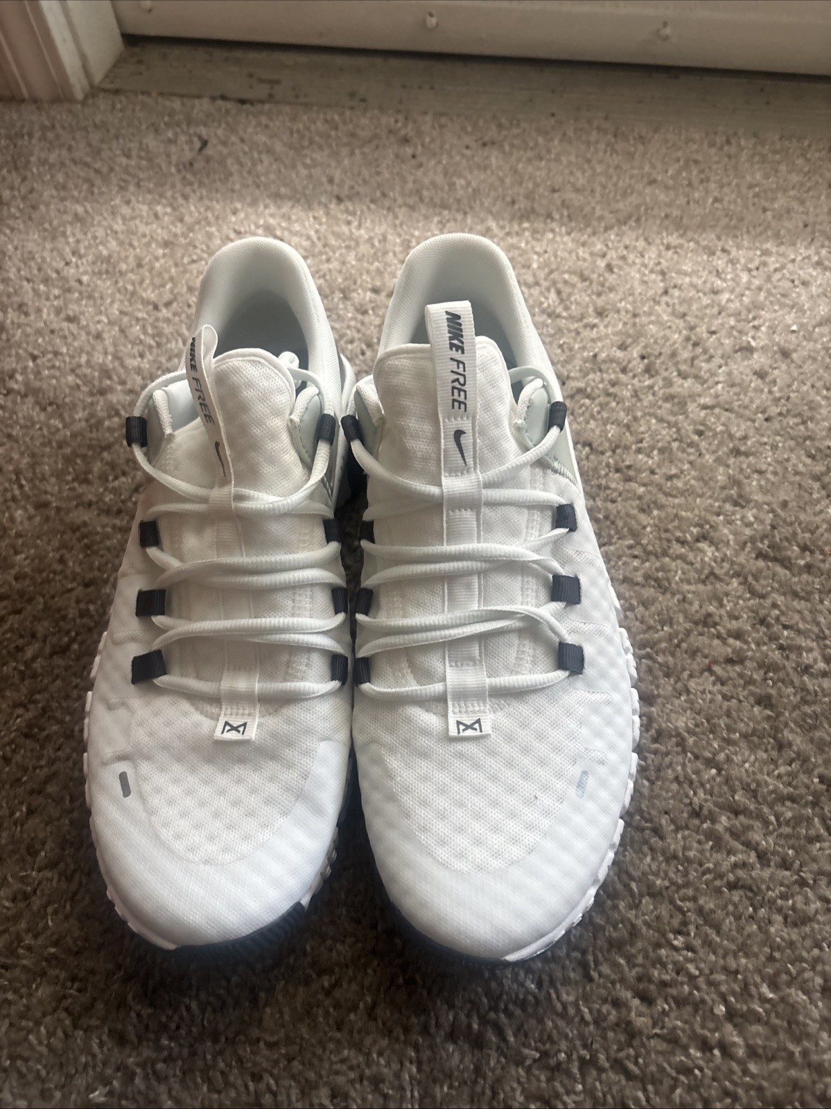NEW Nike Free Metcon 5 Summit White/Bright Mandarin NBY DV3949-101 Mens Size 12